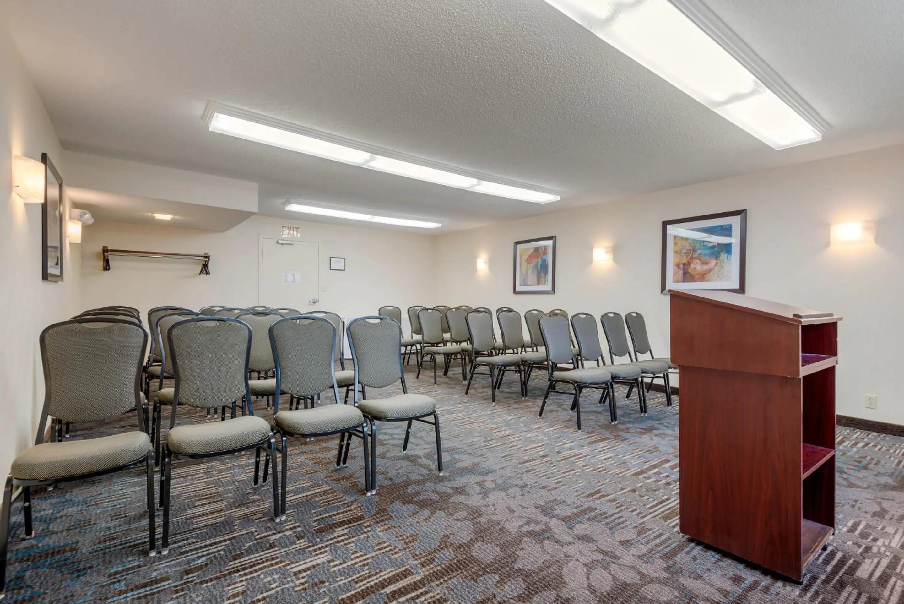 Meeting/conference room in Clarion Inn Elmira-Horseheads