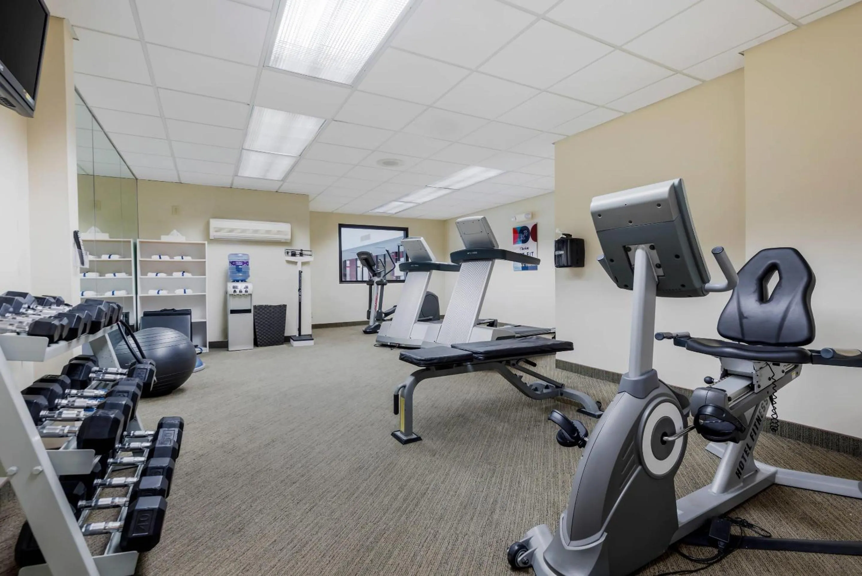 Fitness centre/facilities in Clarion Inn Elmira-Horseheads