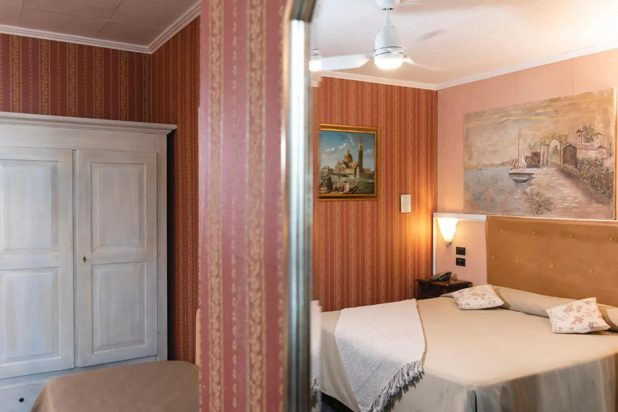 Triple Room in Holiday Rooms Antica Badia Triple Room in Holiday Rooms Antica Badia