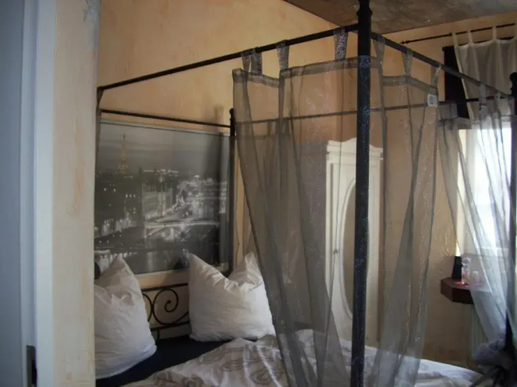 Double or Twin Room in Fritzis Art Hotel Double or Twin Room in Fritzis Art Hotel