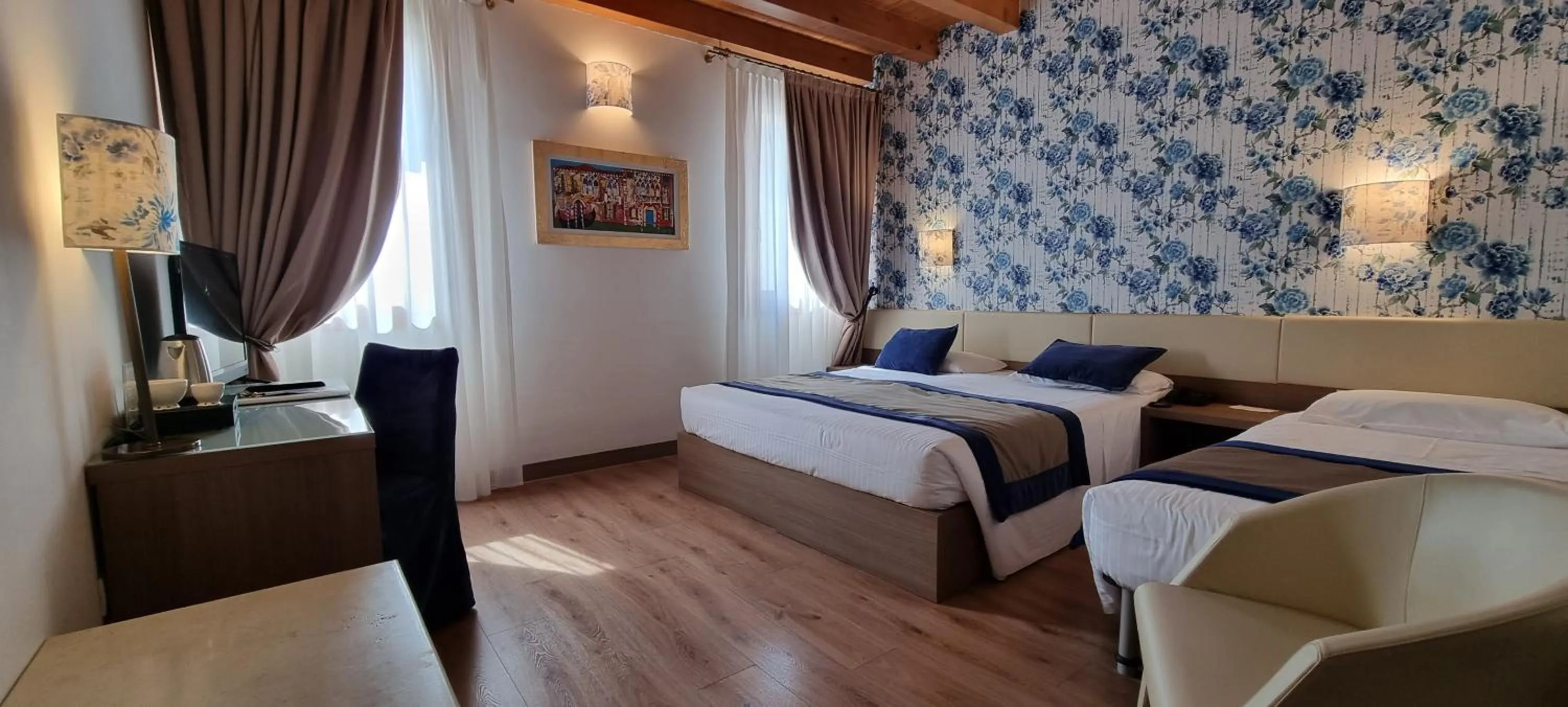 Bed in UNAHOTELS Eco Hotel Villa Costanza Venezia