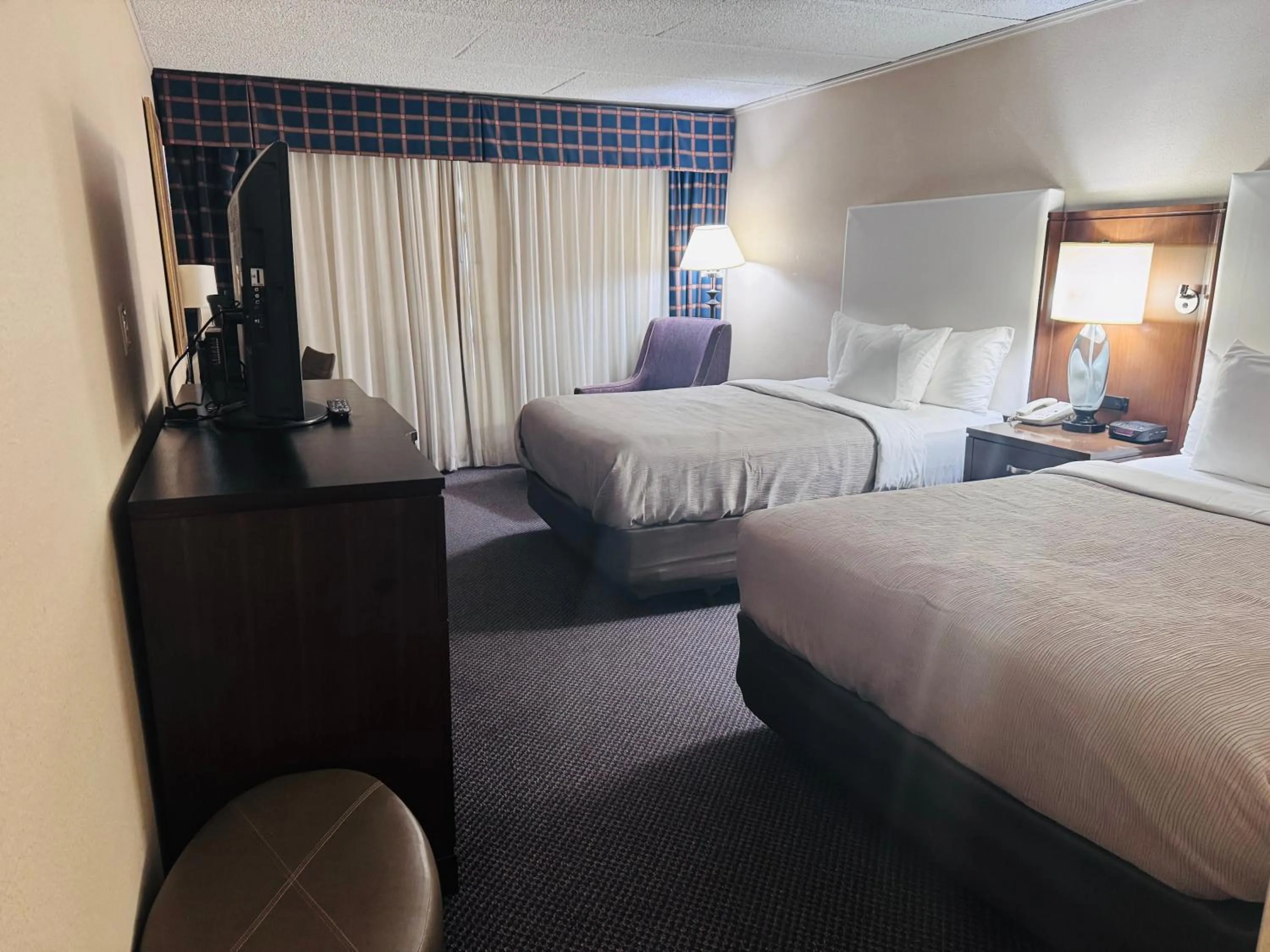 Bed in Quality Inn Horseheads