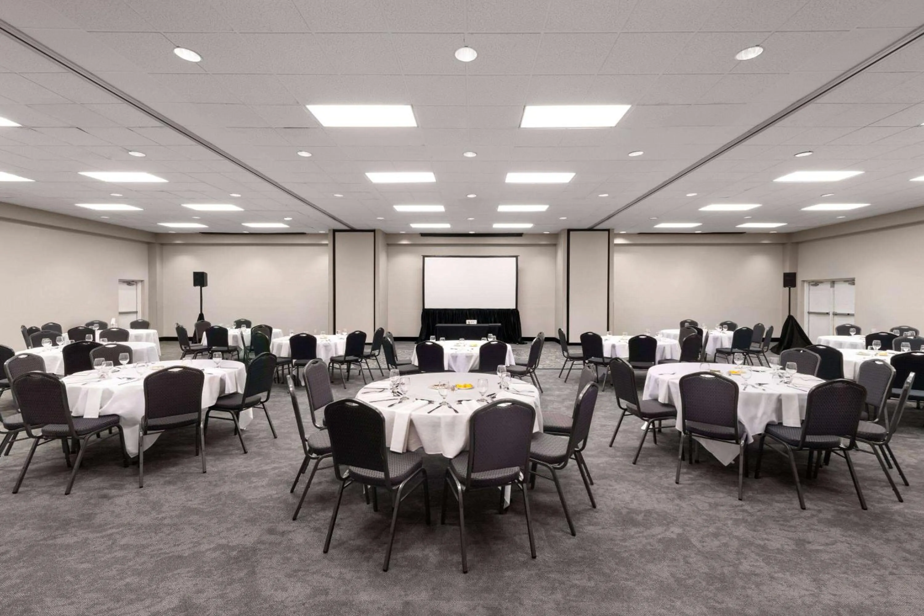 Meeting/conference room in Wyndham Garden Fort Walton Beach Destin