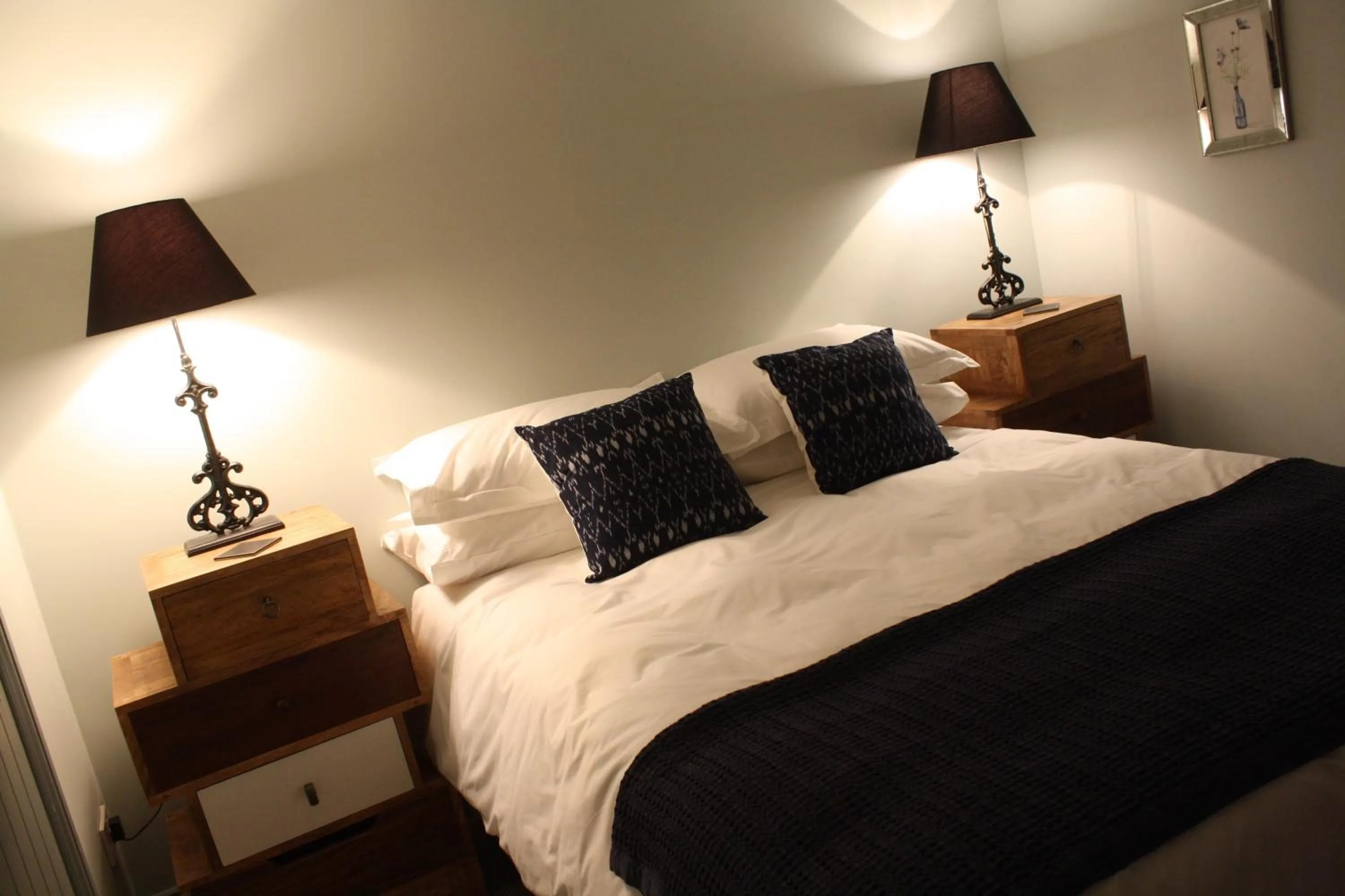 Decorative detail, Bed in Pyne Arms