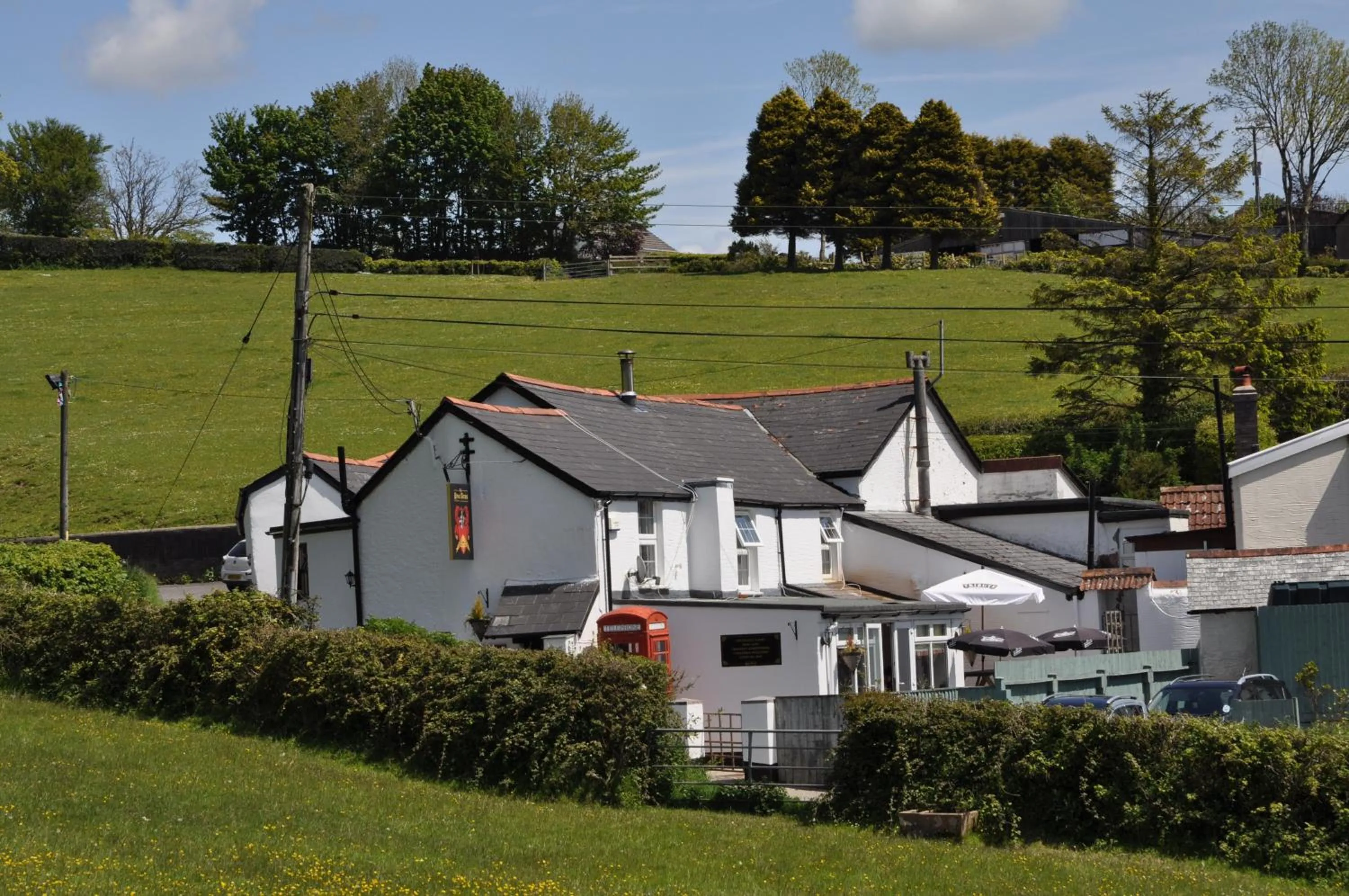 Restaurant/places to eat in Pyne Arms