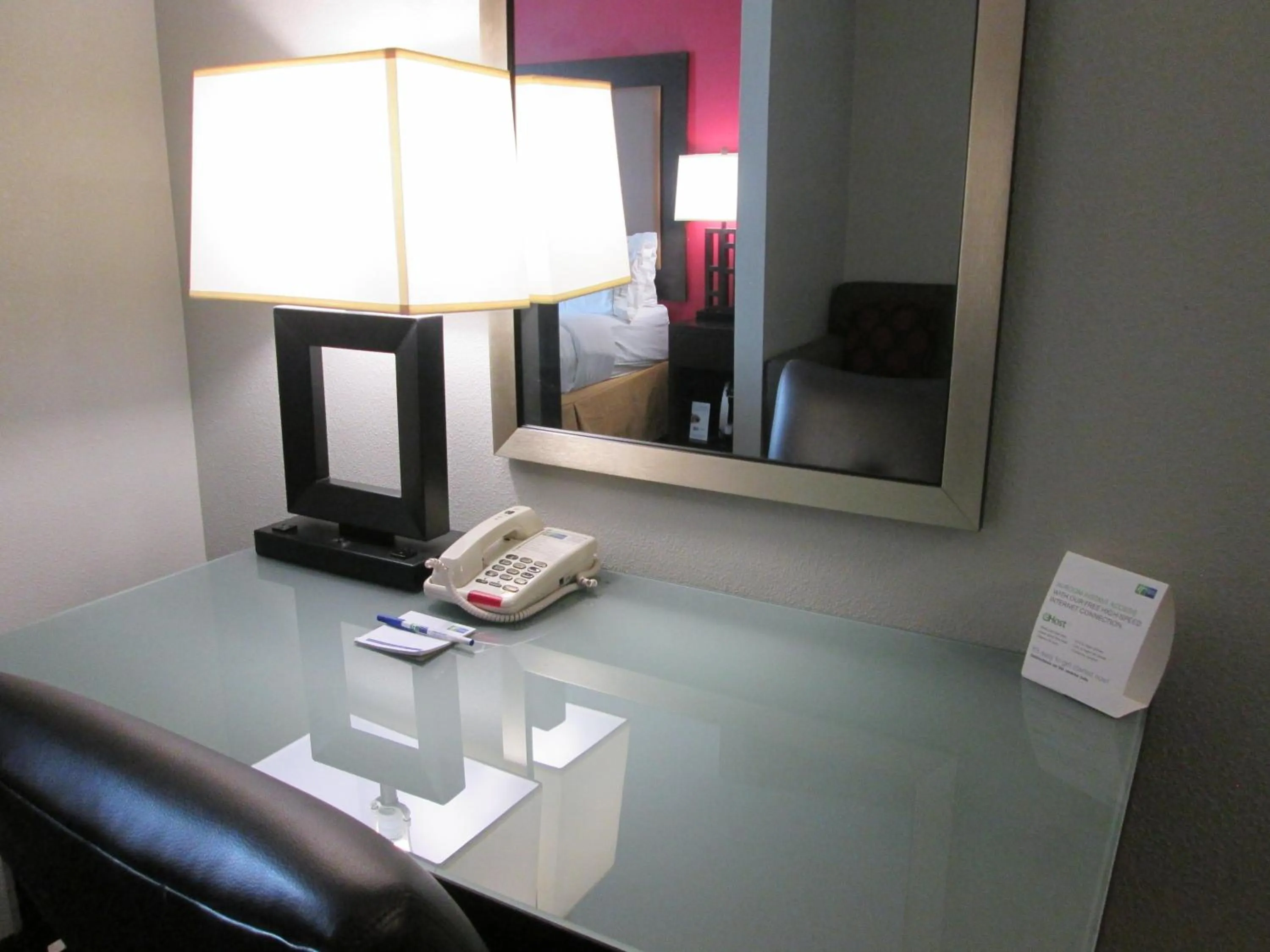 Bedroom in Holiday Inn Express Cloverdale - Greencastle by IHG