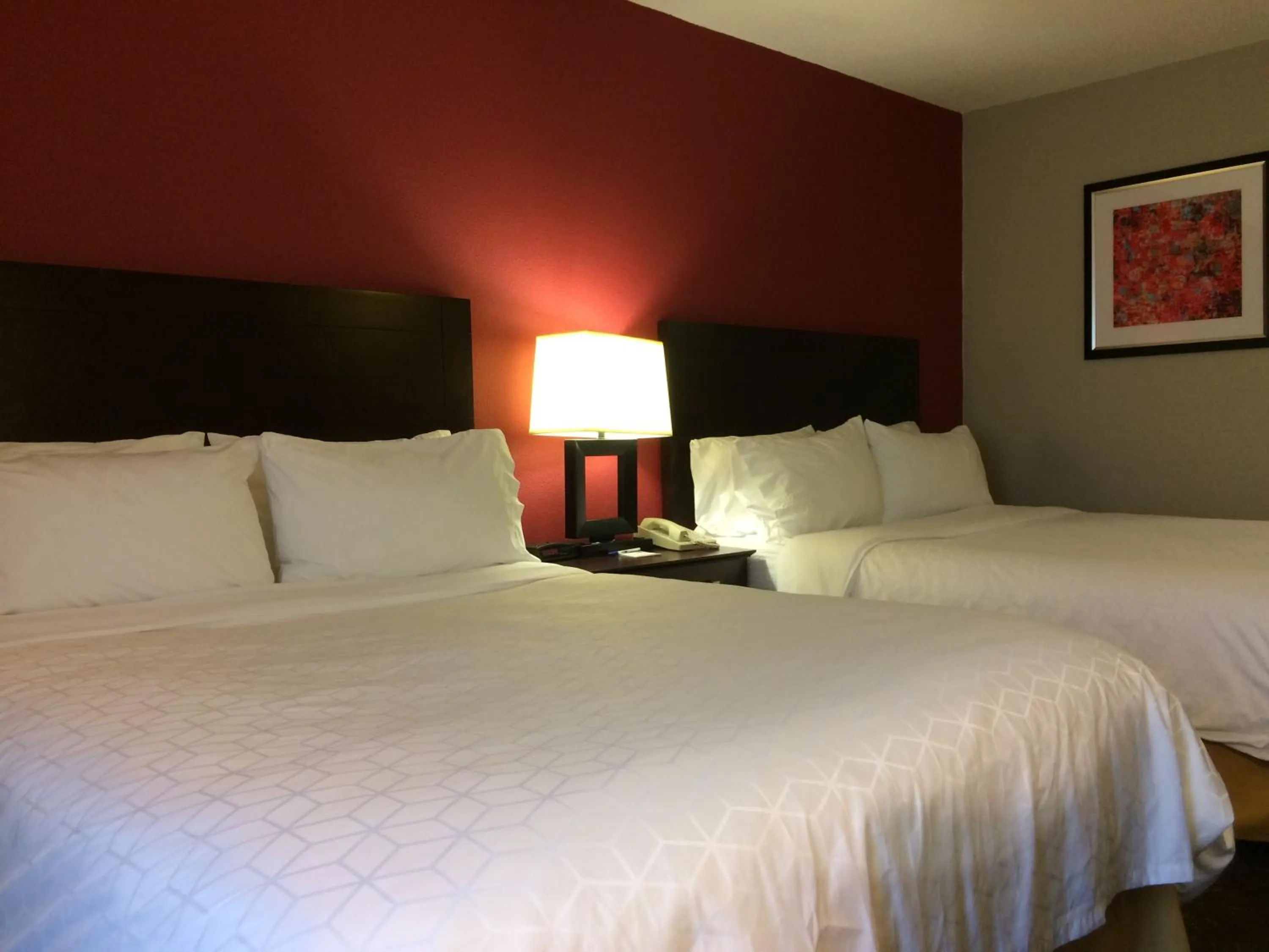 Bedroom, Bed in Holiday Inn Express Cloverdale - Greencastle by IHG