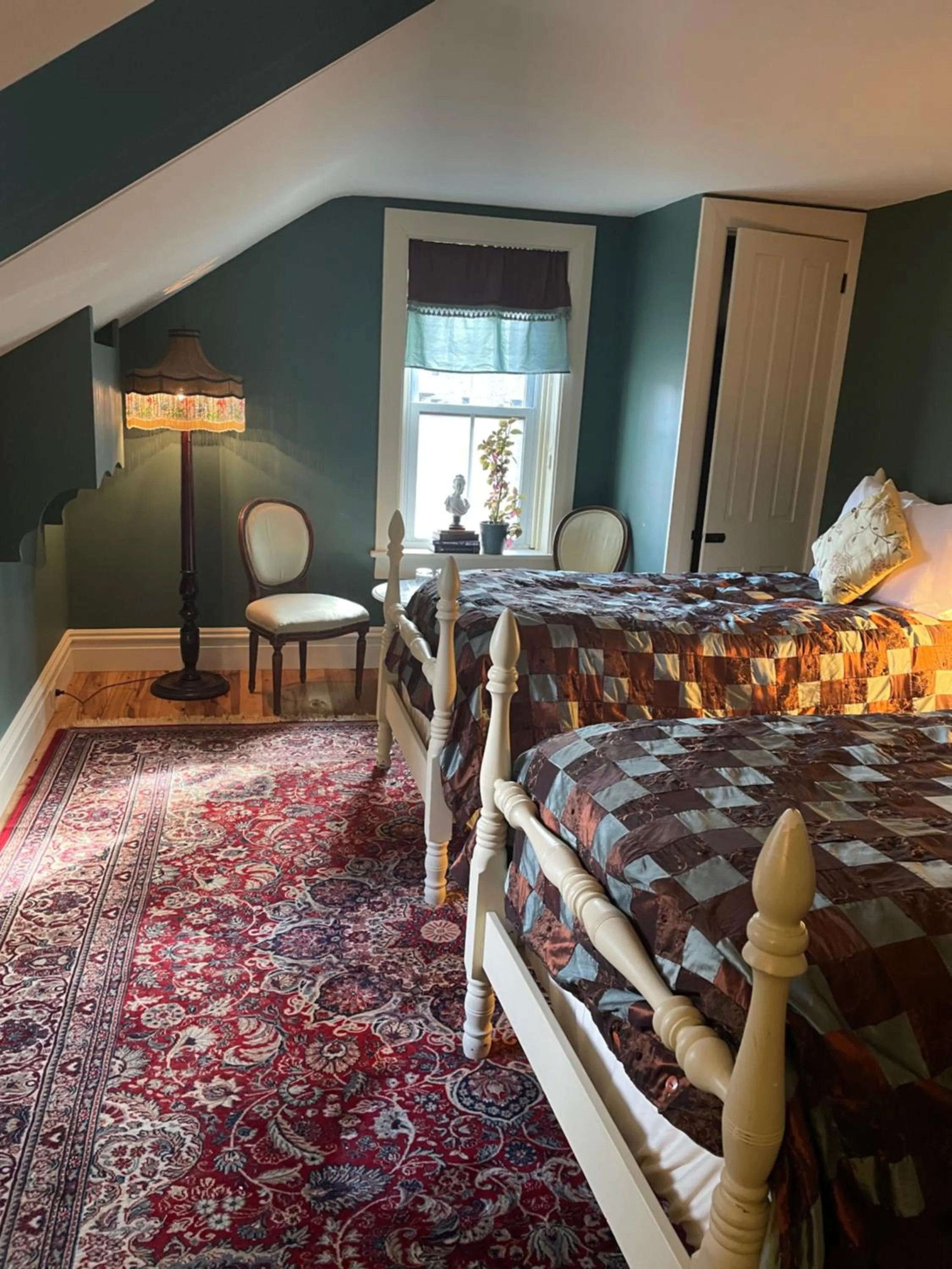 Bed in Hollinger House