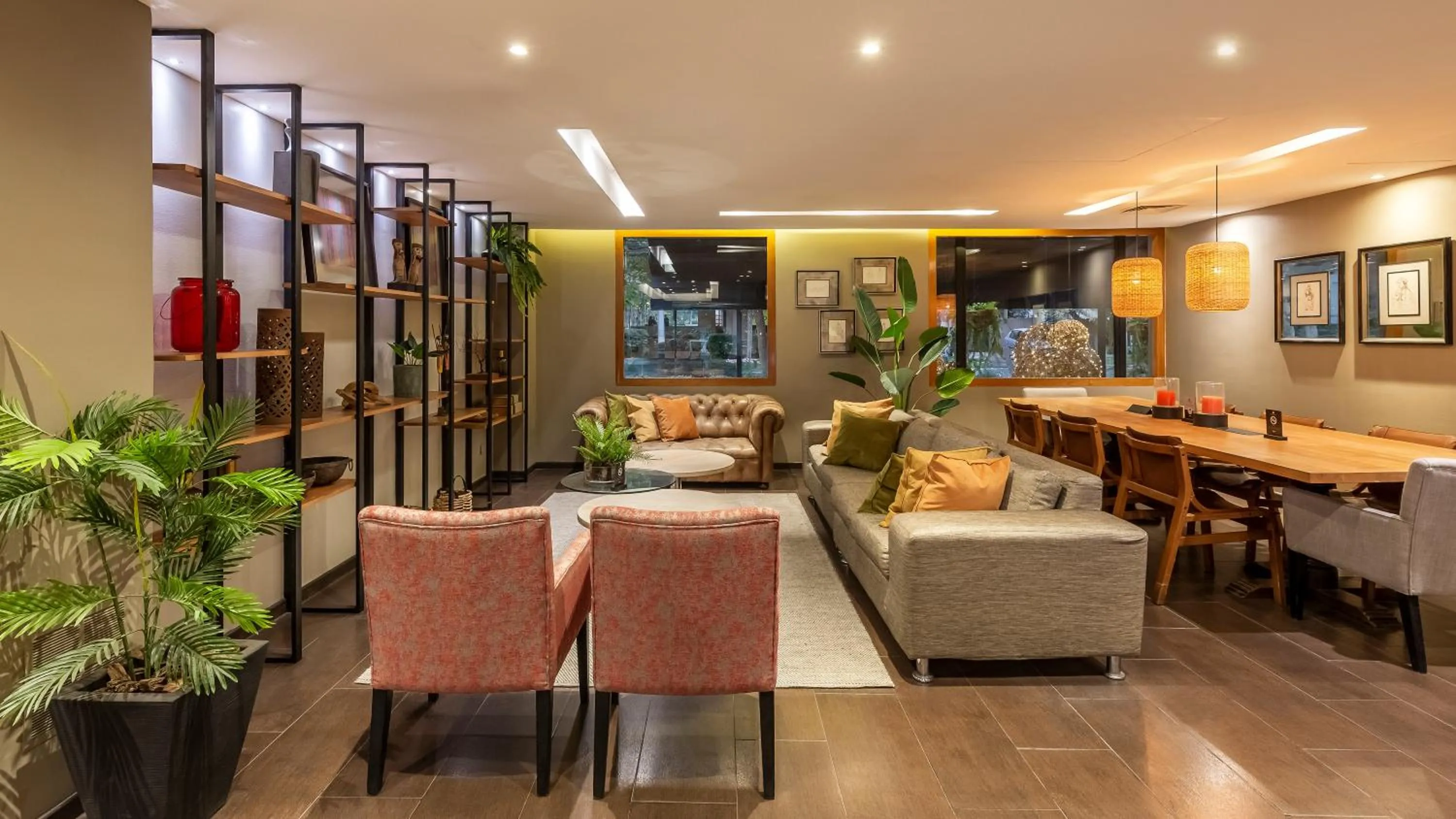 Lobby or reception in Rugendas Hotel Boutique by Time Hotel & Apartments