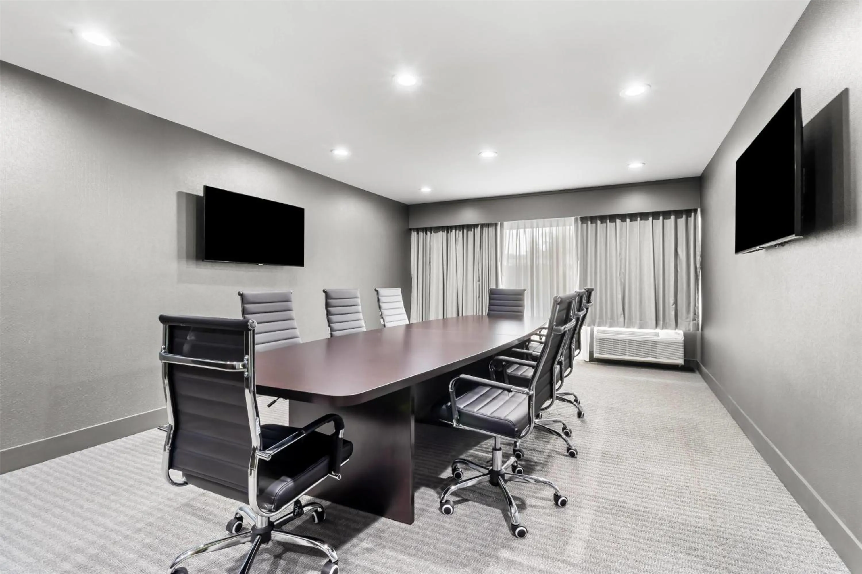 Meeting/conference room in Hourglass Hotel, Trademark Collection by Wyndham