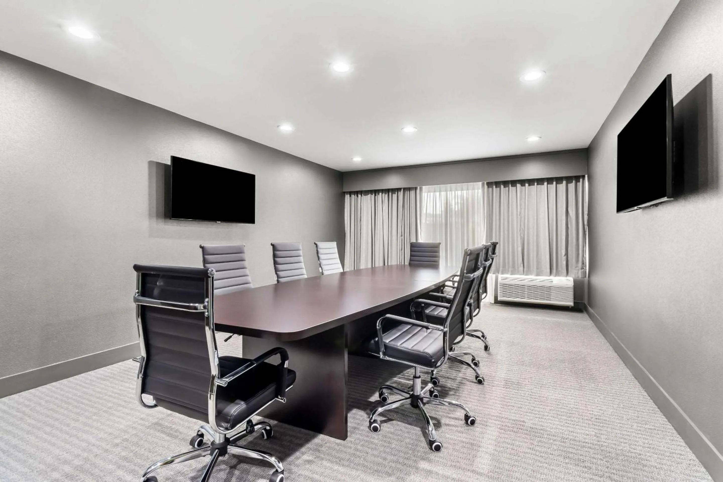 Meeting/conference room in Hourglass Hotel, an Ascend Collection Hotel
