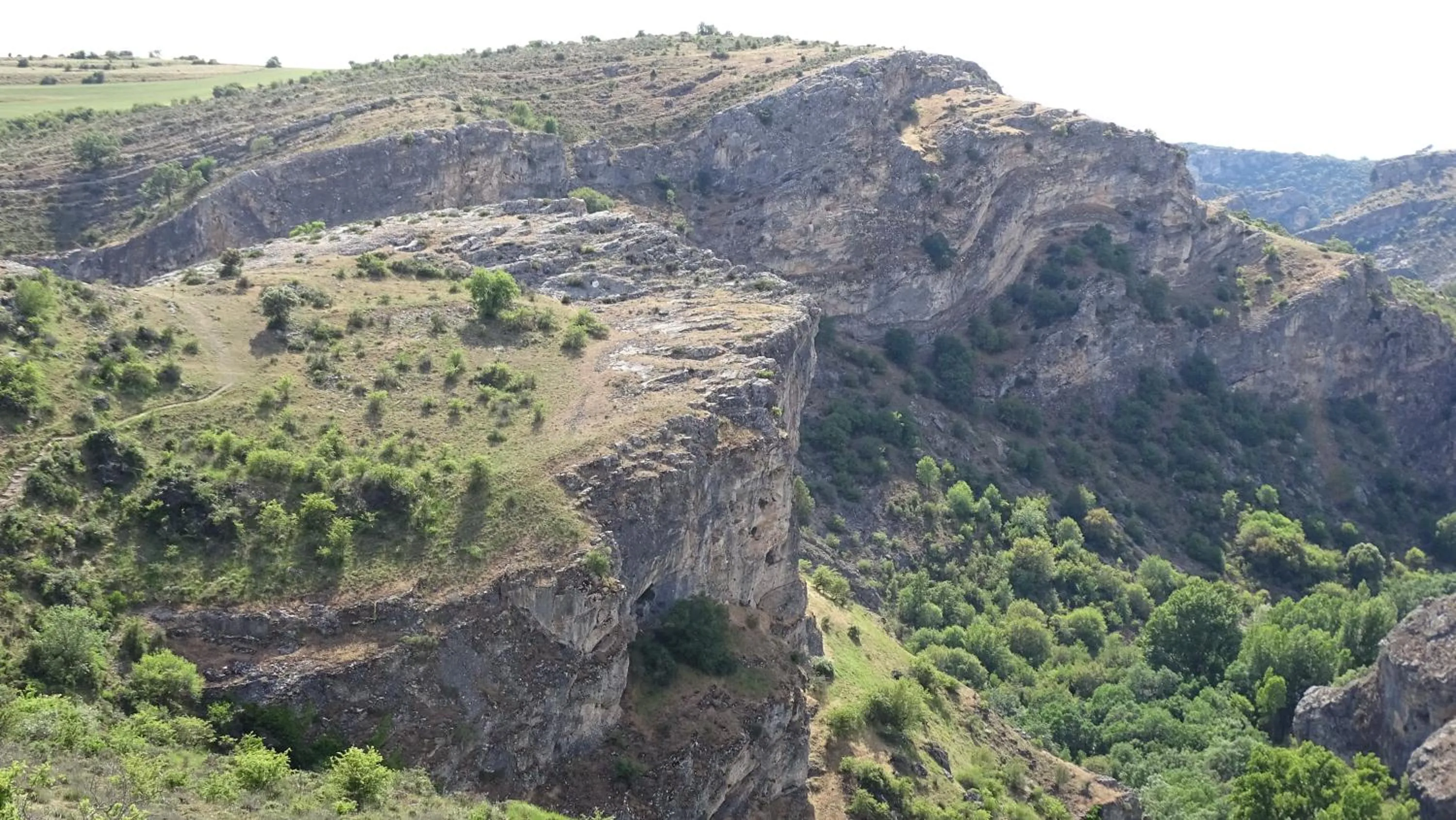 Property building in Hotel Cardamomo Sigüenza