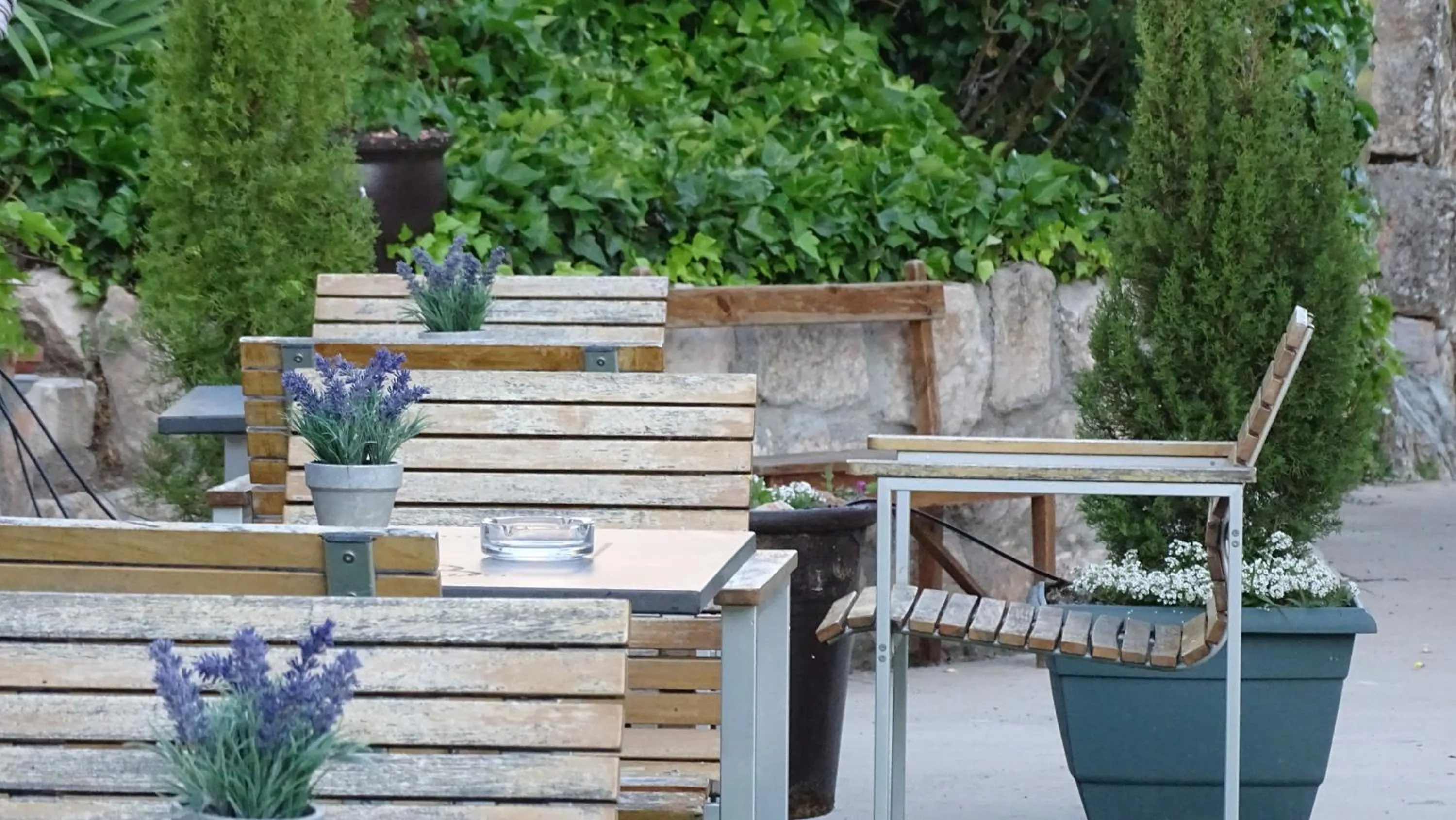 Property building in Hotel Cardamomo Sigüenza