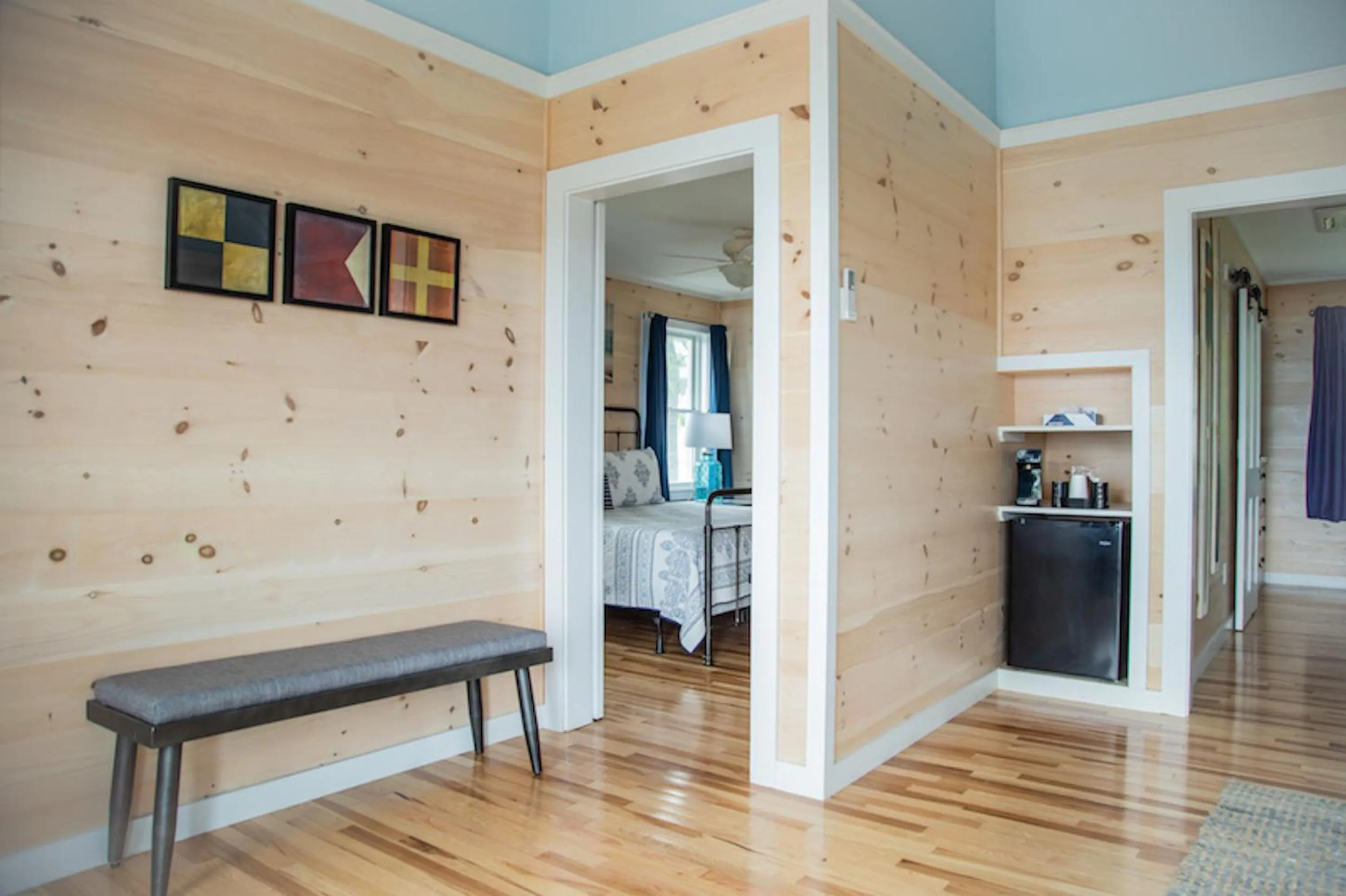 Coffee/tea facilities in Linekin Bay Resort