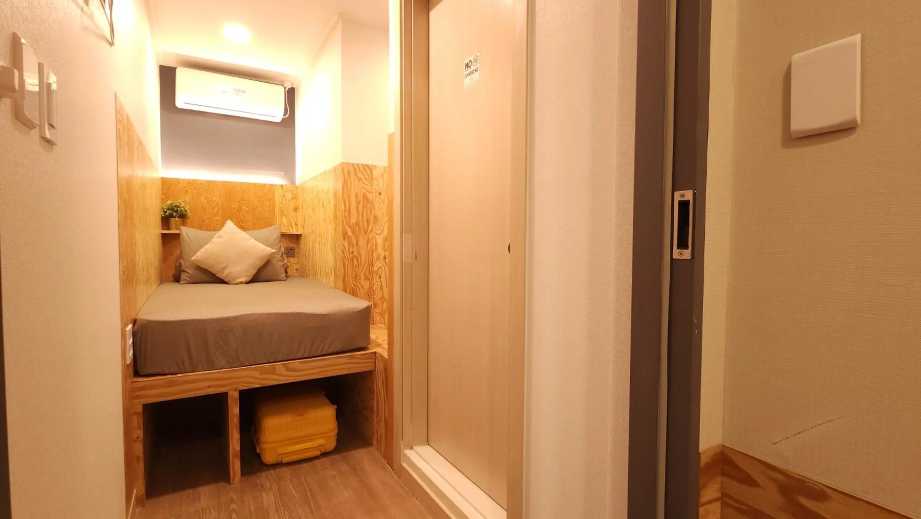 Bed in OYO Hostel Myeongdong 1