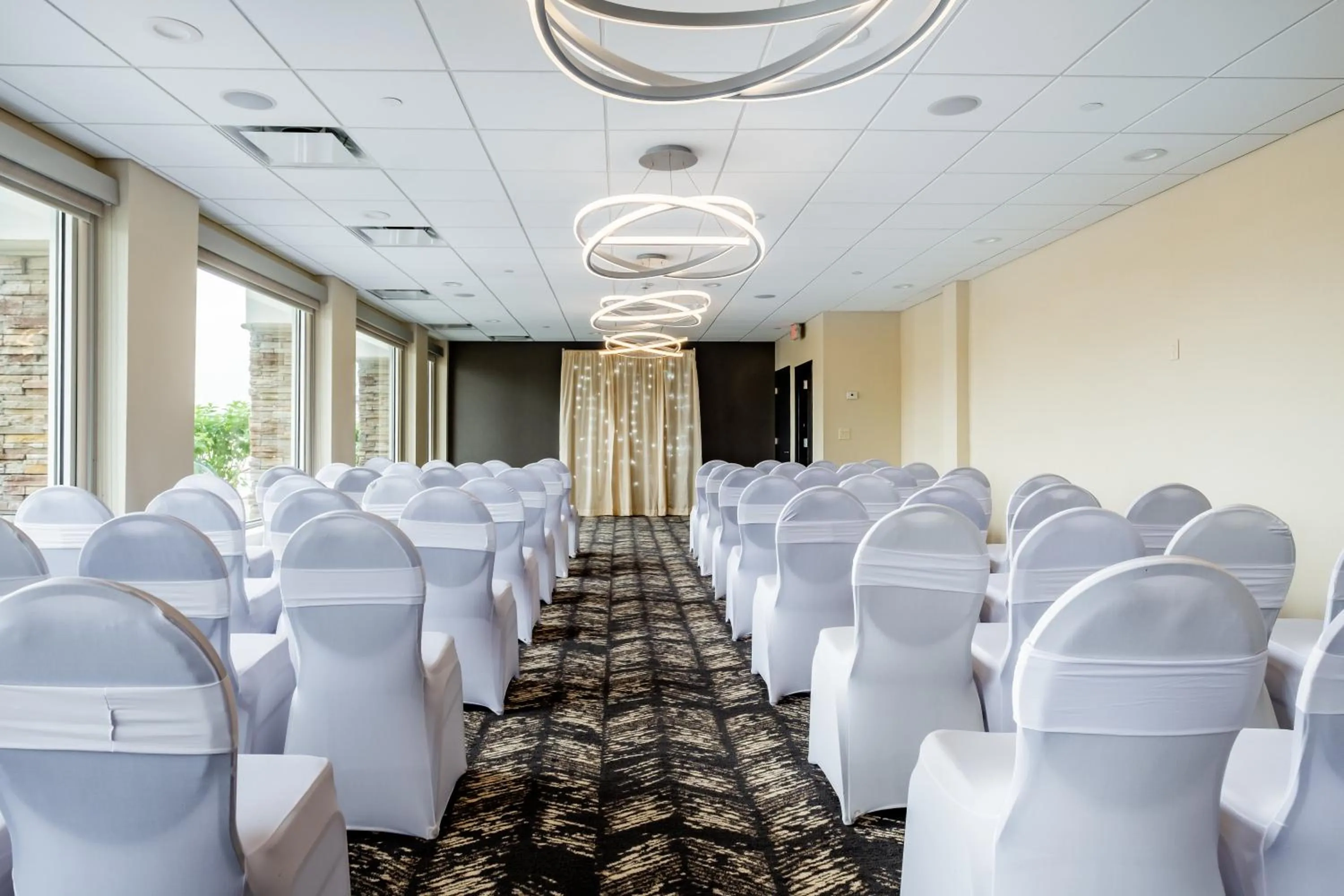Banquet/Function facilities in Holiday Inn Grand Haven-Spring Lake by IHG