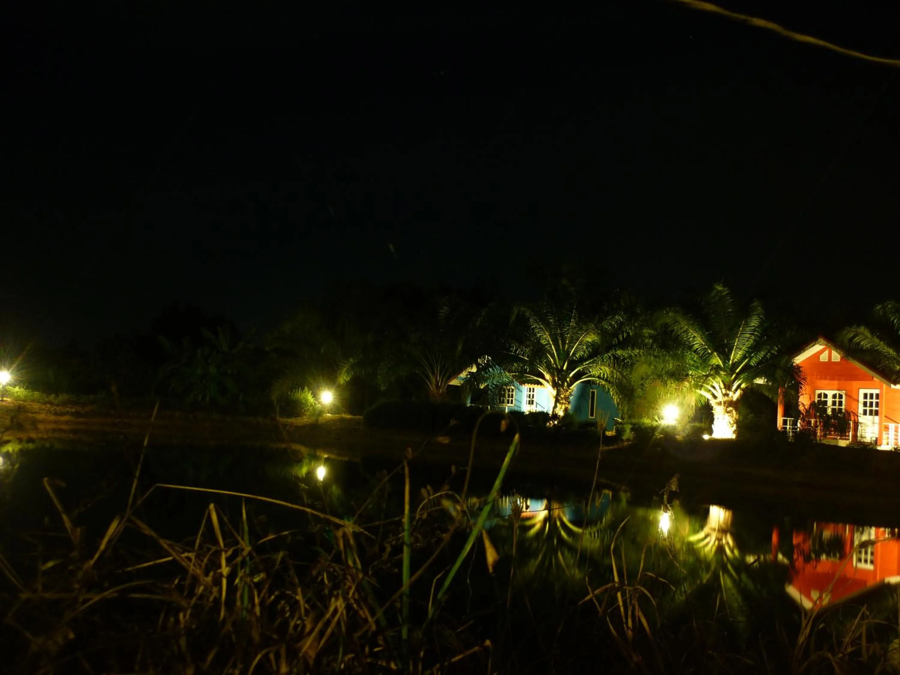 Maneemudjalin Resorts Farm Stay