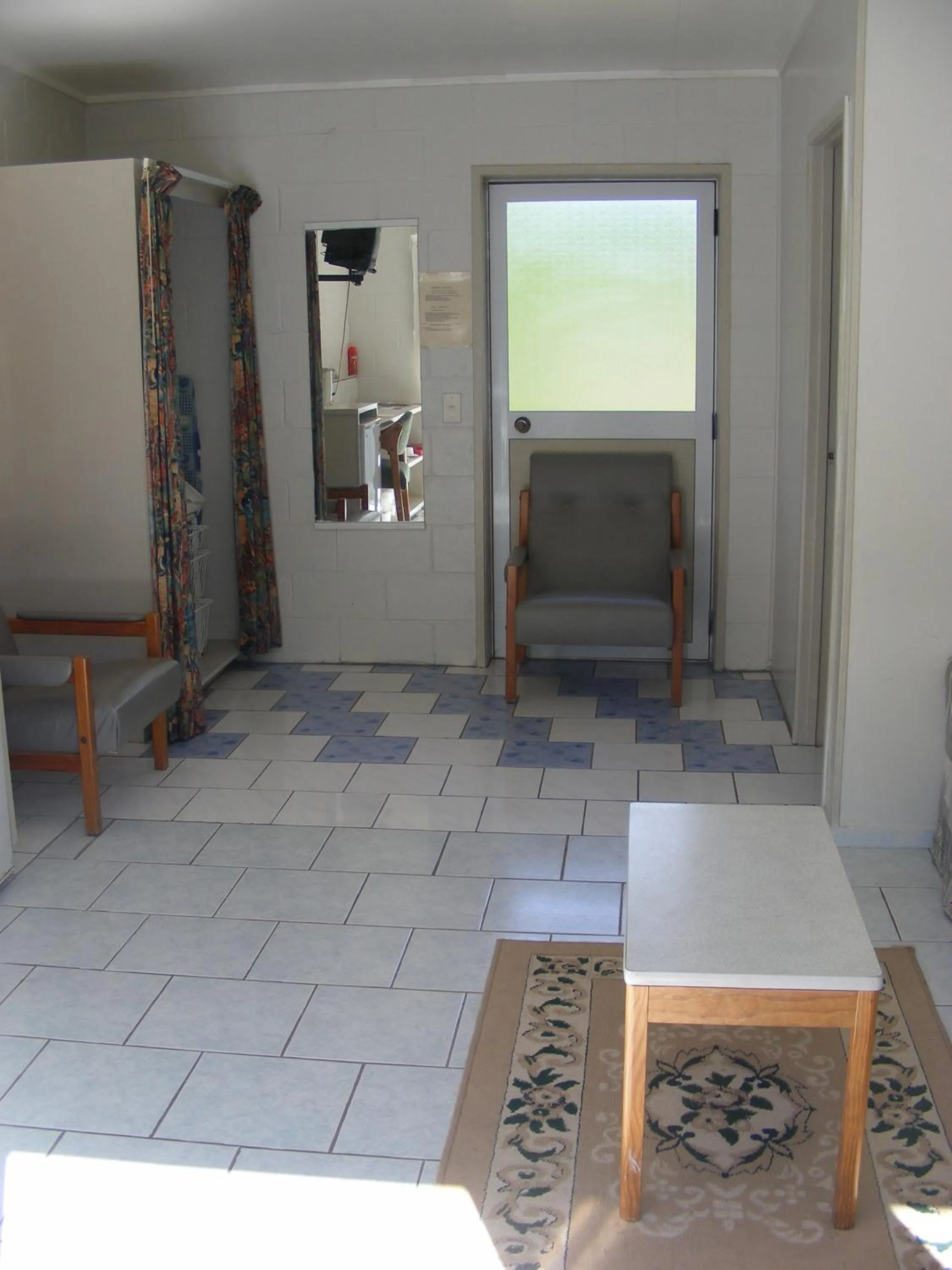 Bedroom in Central Motel