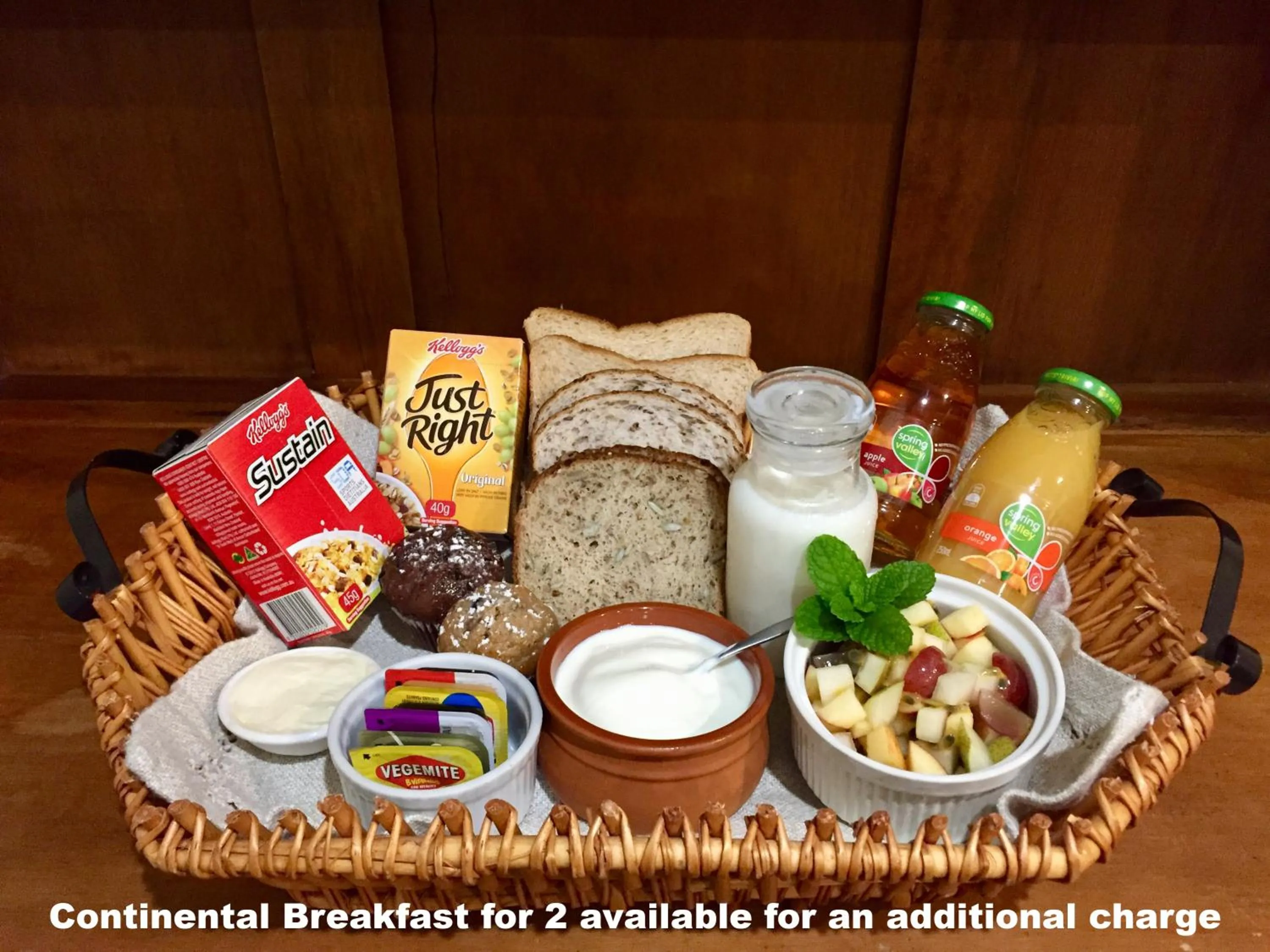 Breakfast in Blue Summit Hideaway