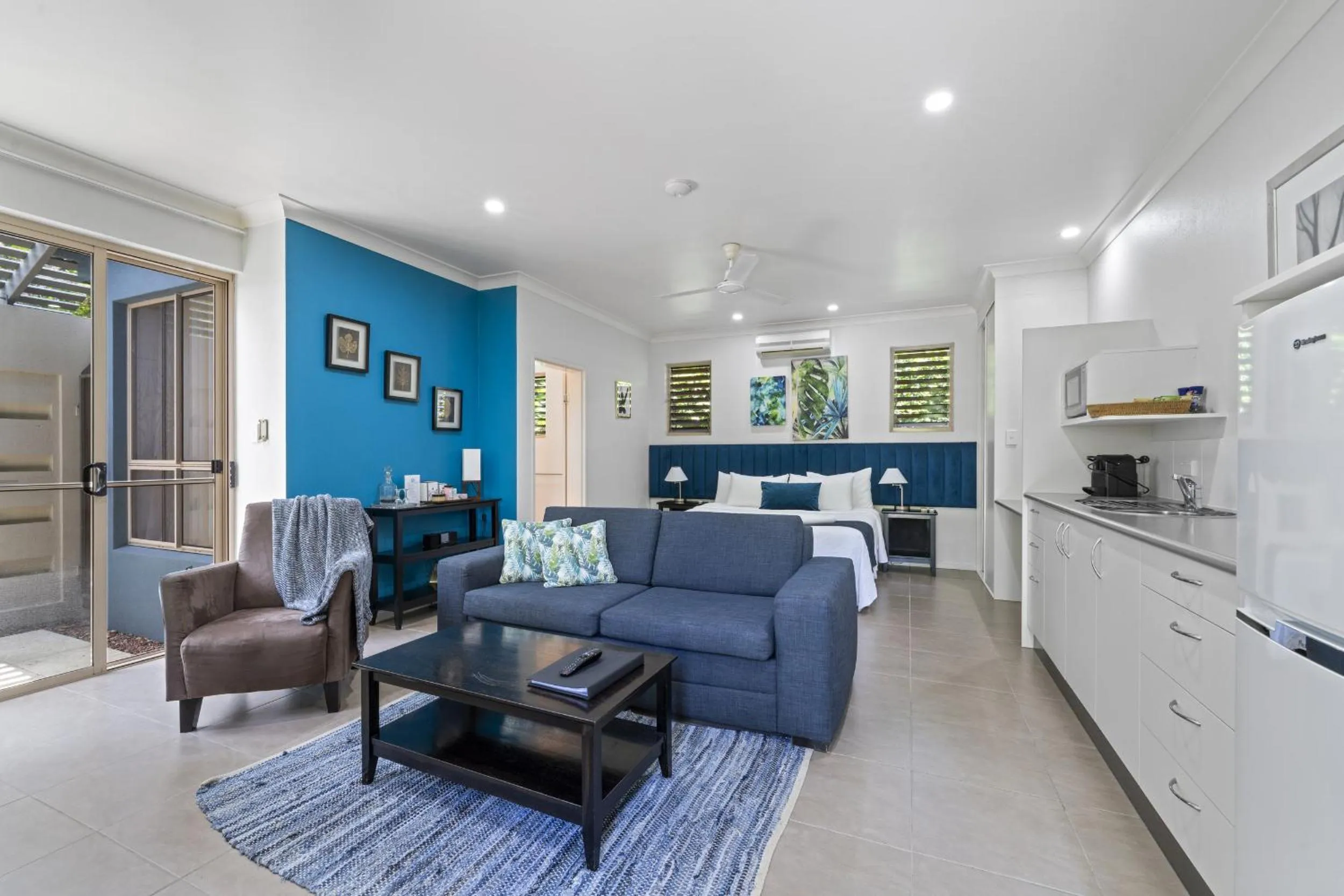 Kitchen or kitchenette in Blue Summit Hideaway