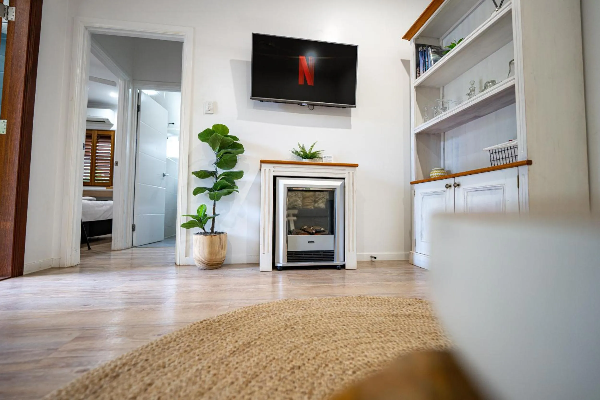 TV and multimedia in Blue Summit Hideaway