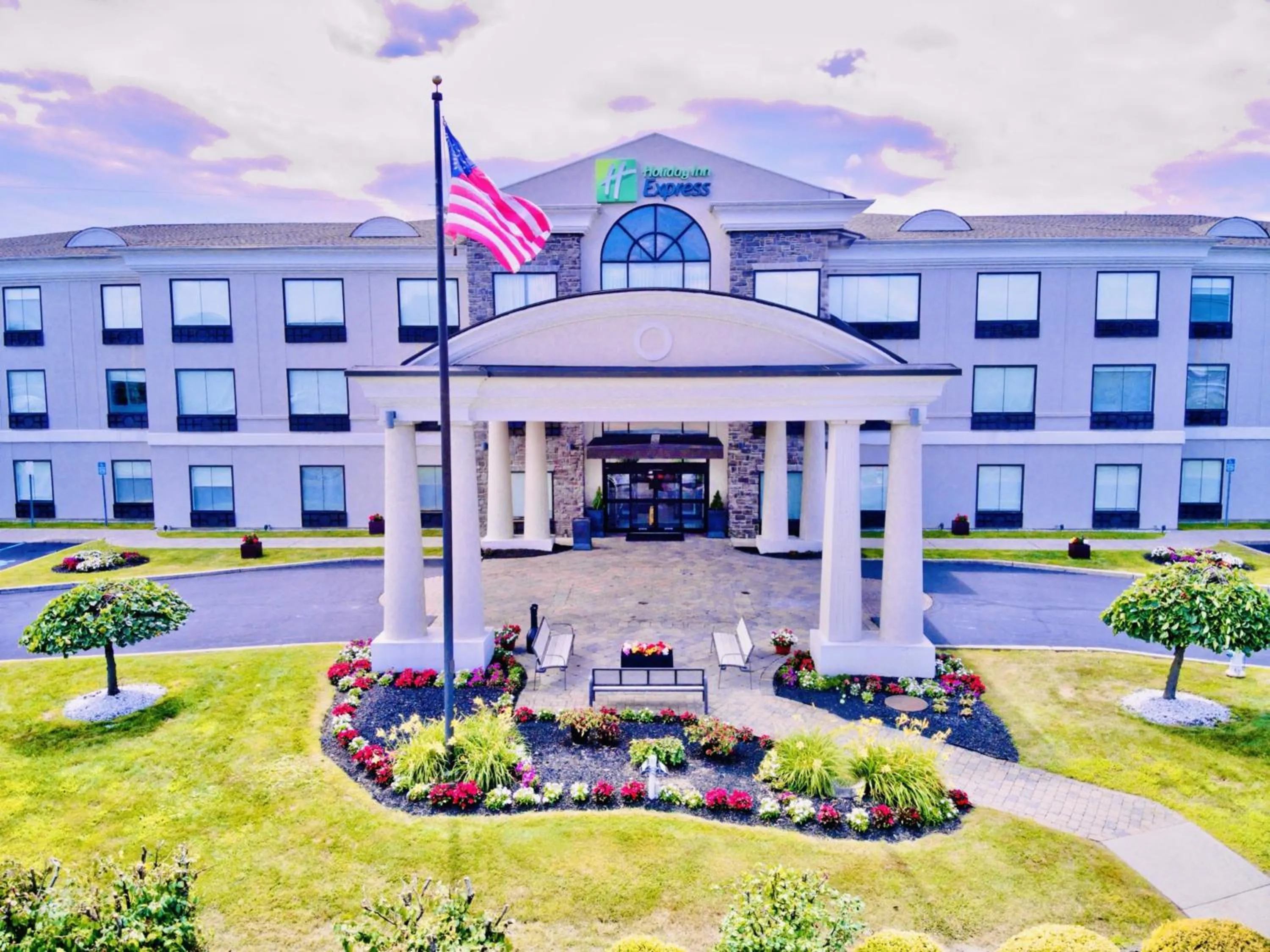 Property building in Holiday Inn Express Hotel & Suites Chester by IHG