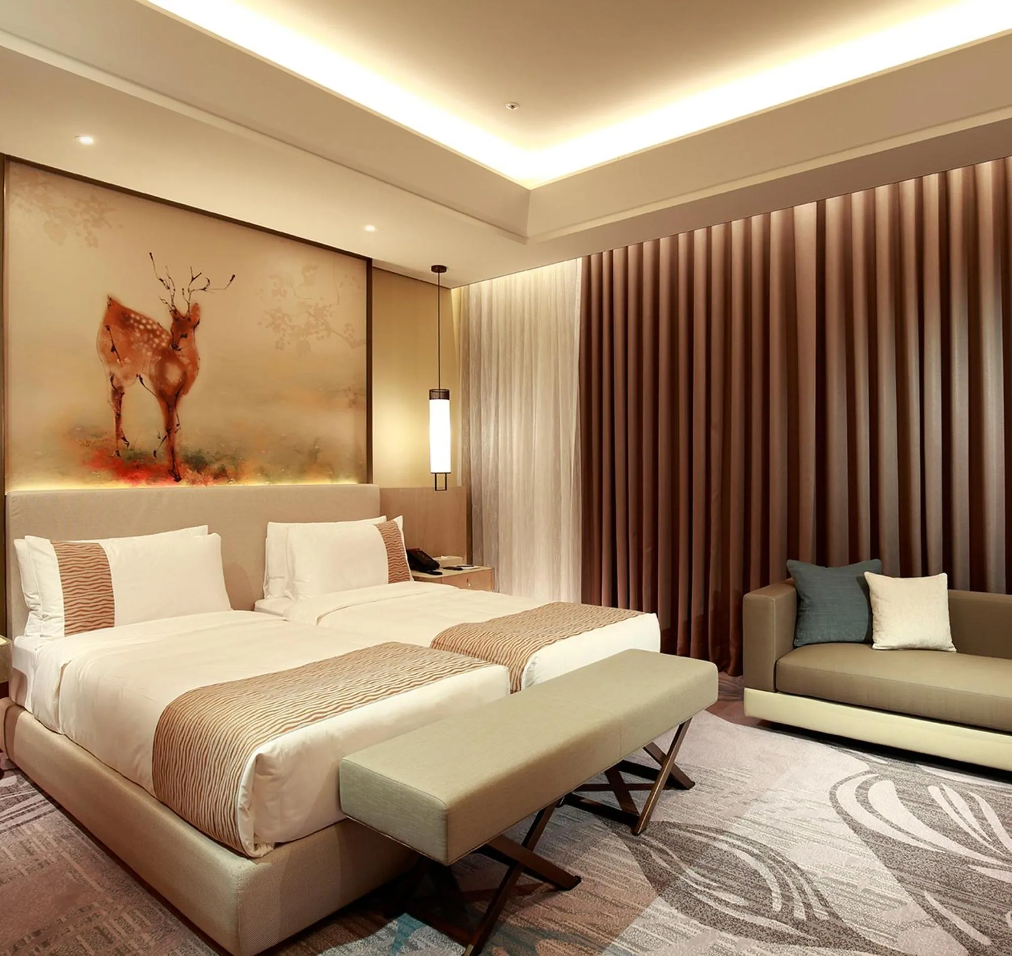 Photo of the whole room, Bed in Grand Mayfull Taipei