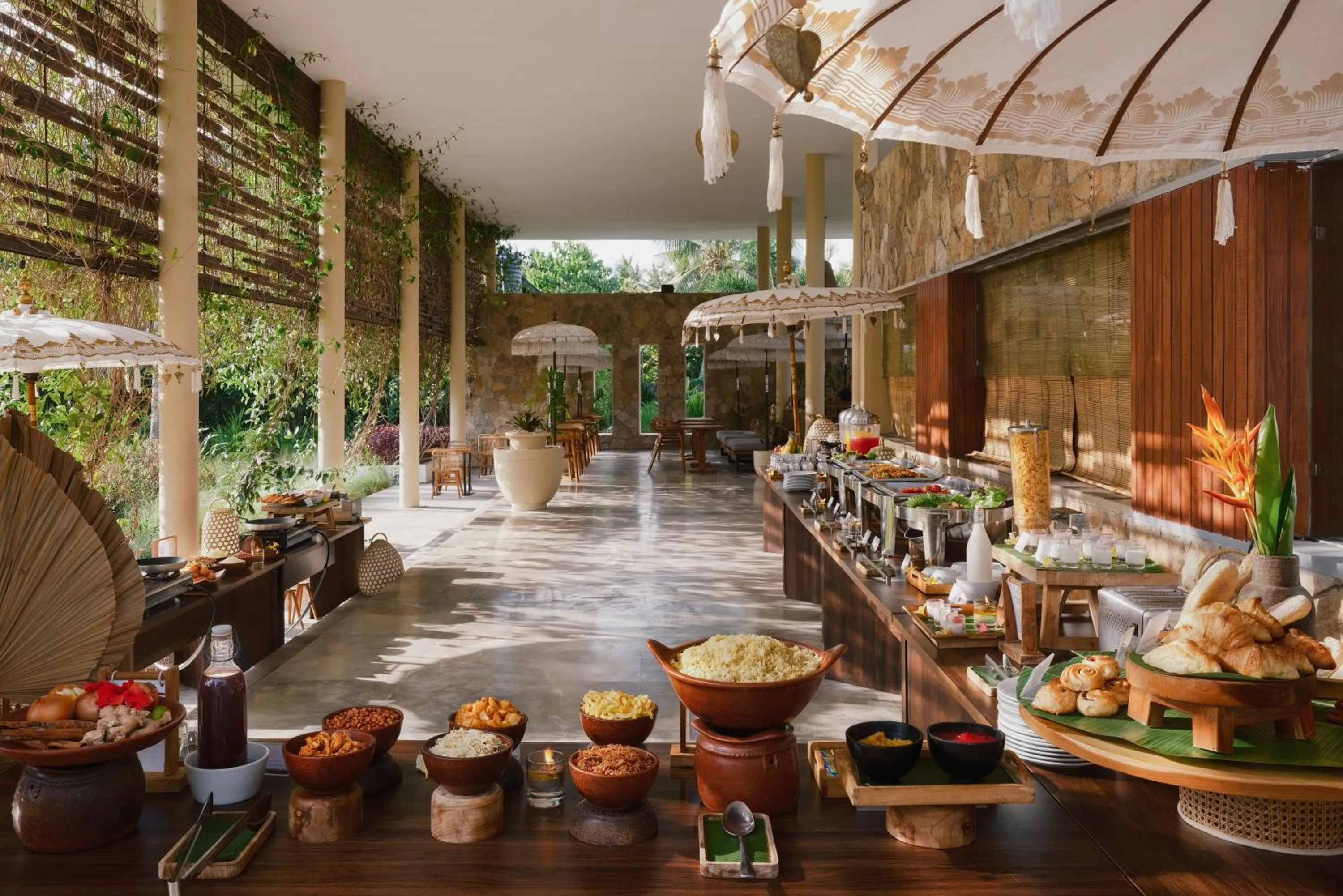 Buffet breakfast in Origin Lombok