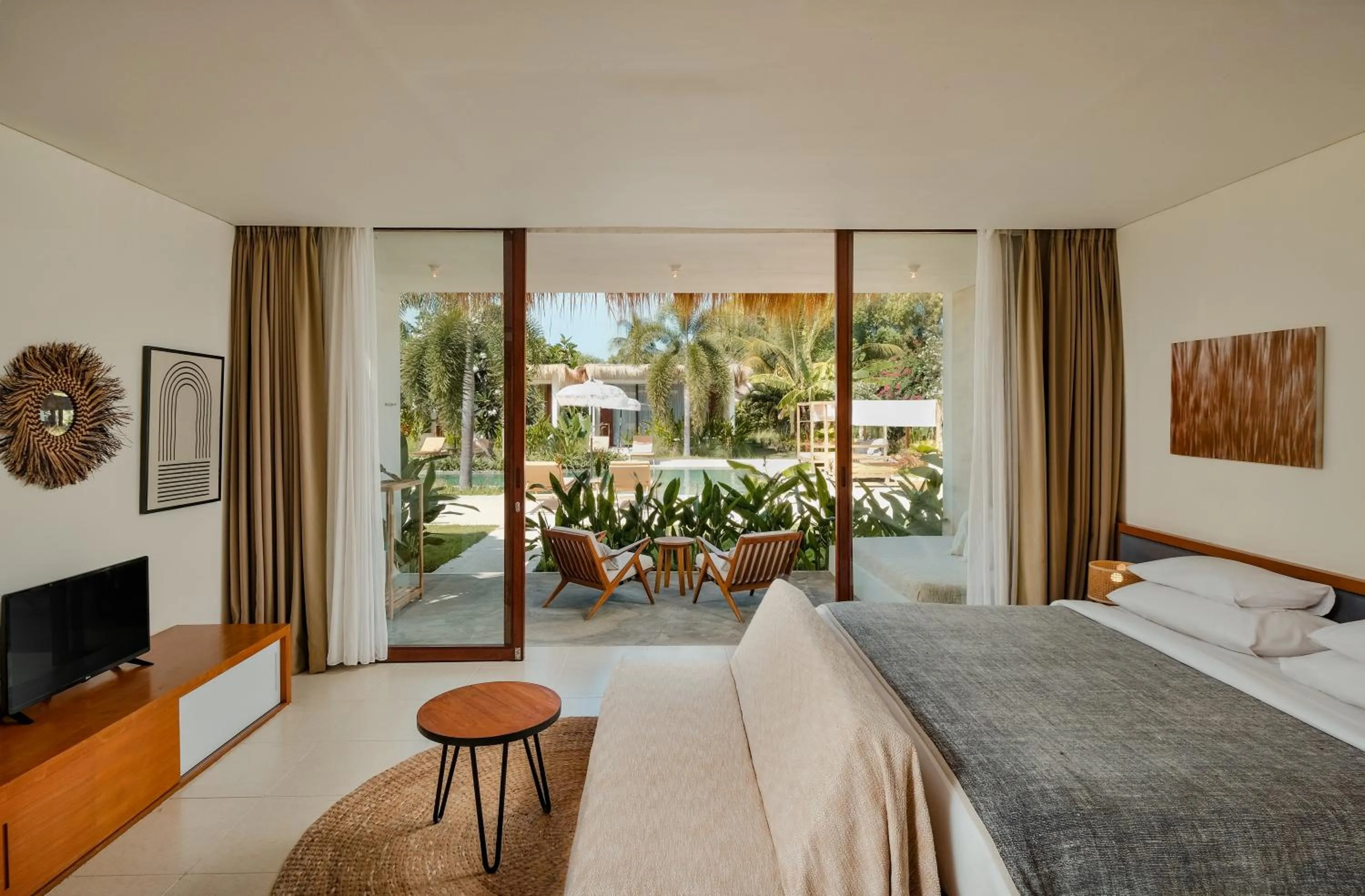 Bedroom, Bed in Origin Lombok