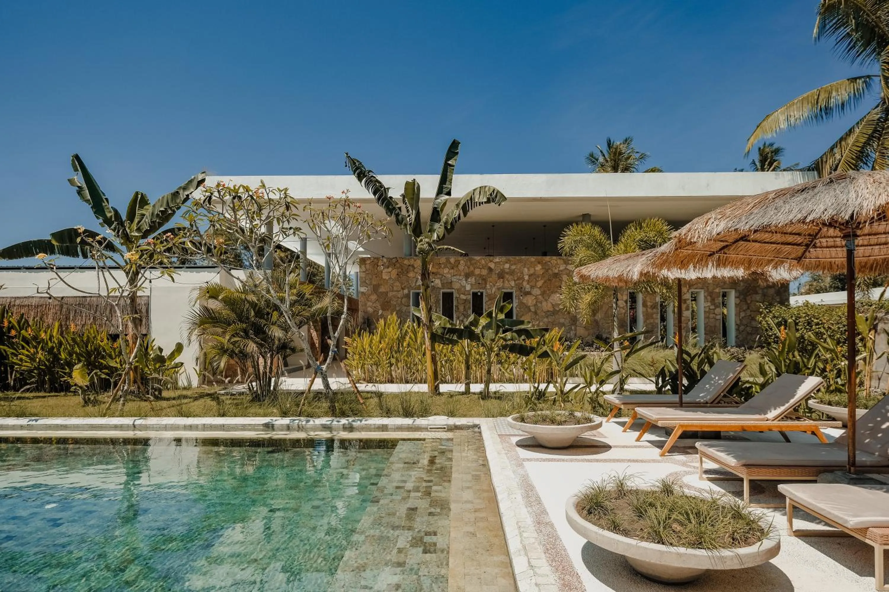 sunbed in Origin Lombok