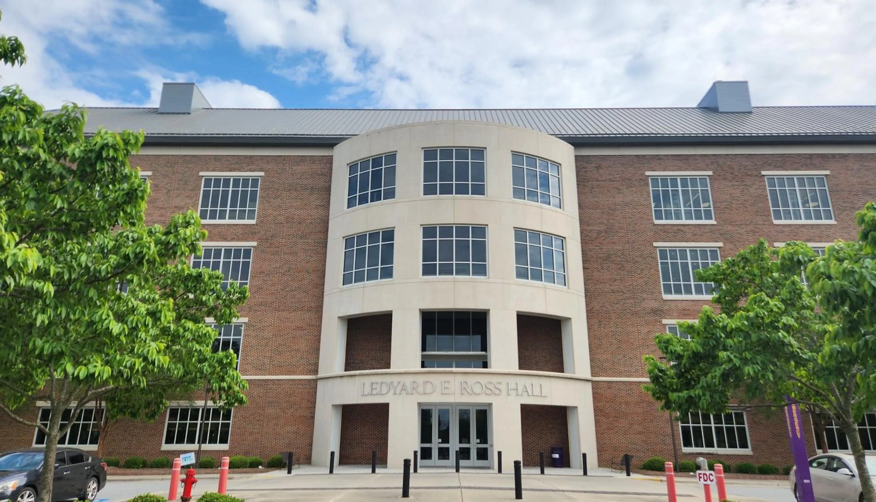 Area and facilities in Candlewood Suites Greenville NC by IHG