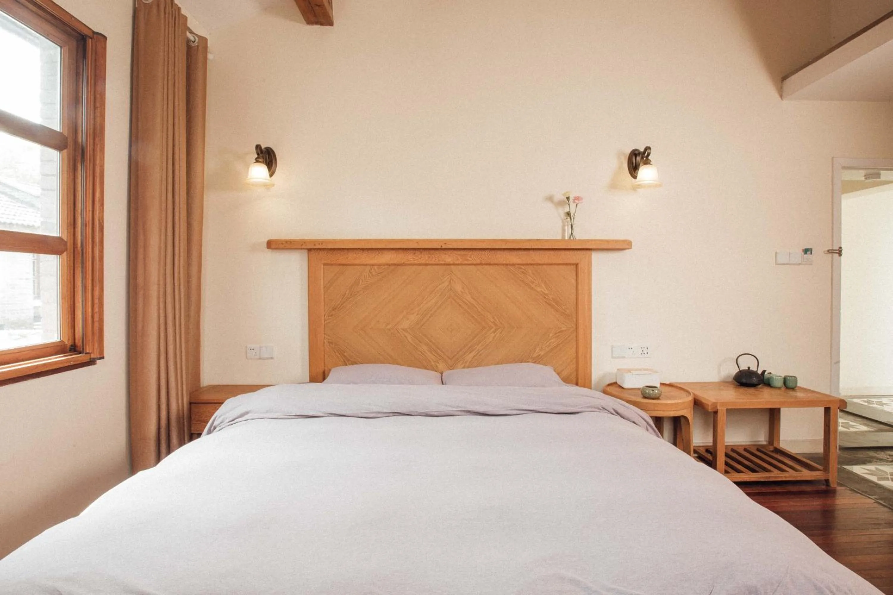 Photo of the whole room, Bed in Lao men dong International Youth Hostel