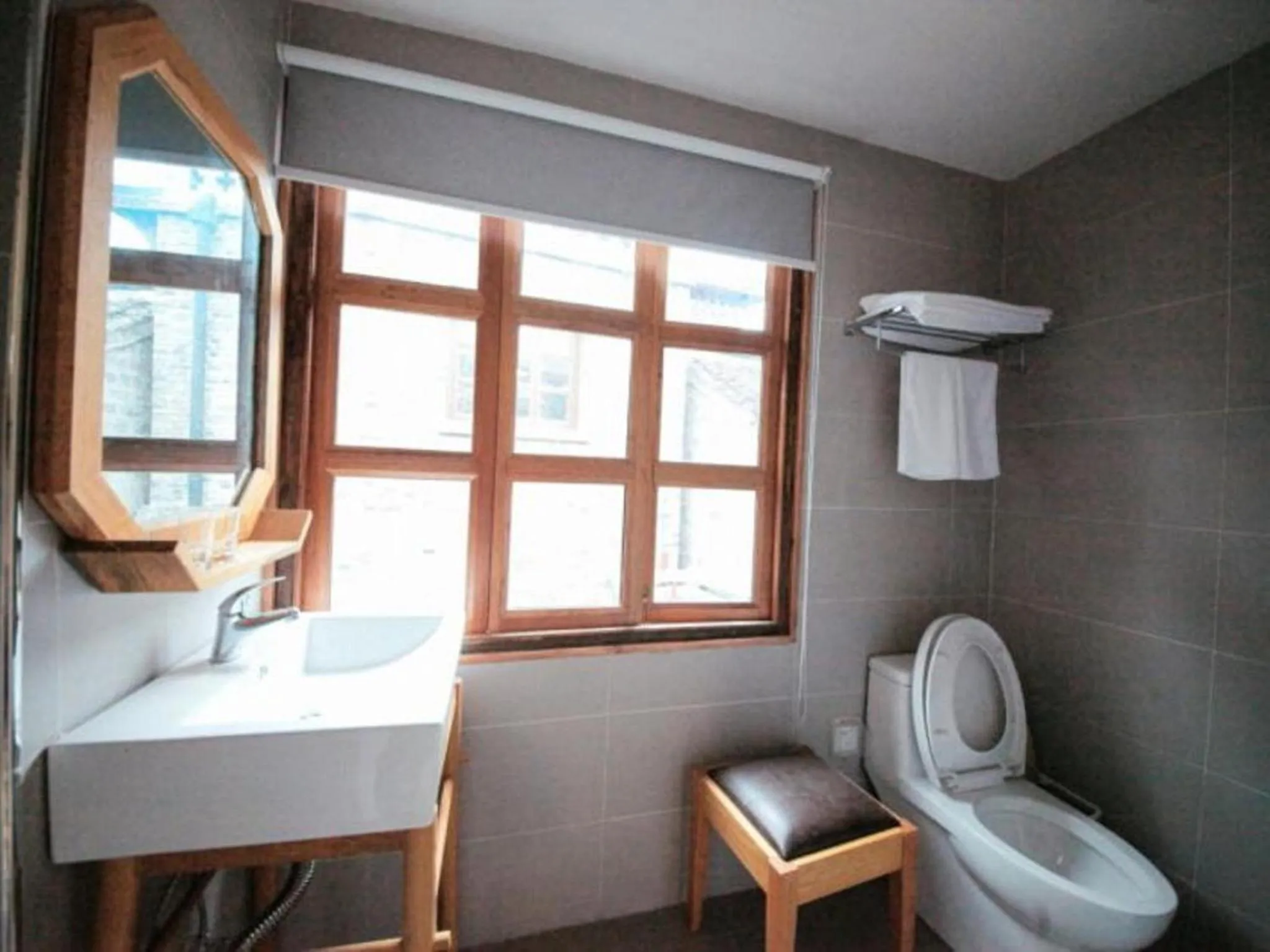 Hot Tub in Lao men dong International Youth Hostel