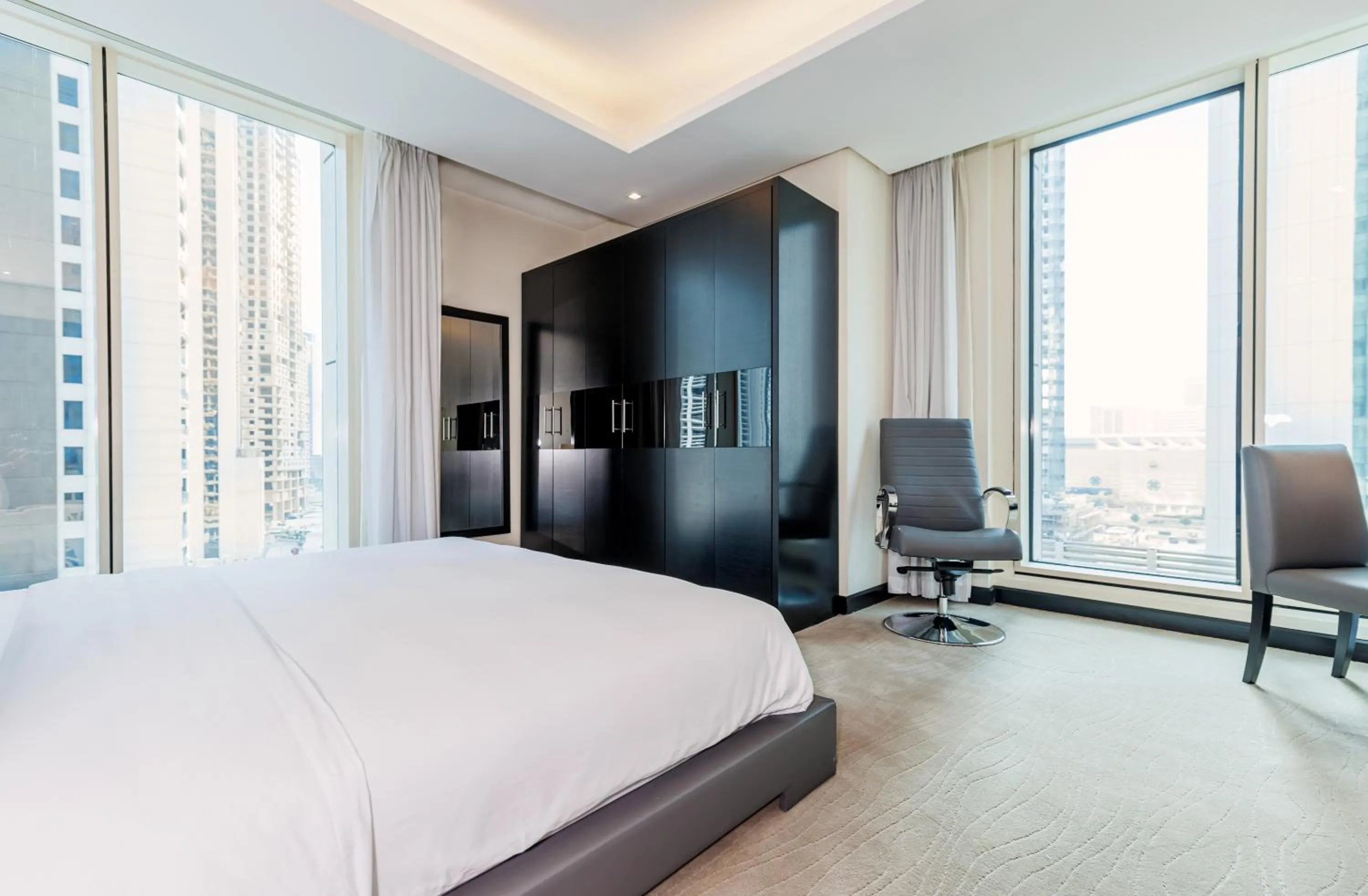 Bedroom, Bed in Kempinski Residences & Suites, Doha