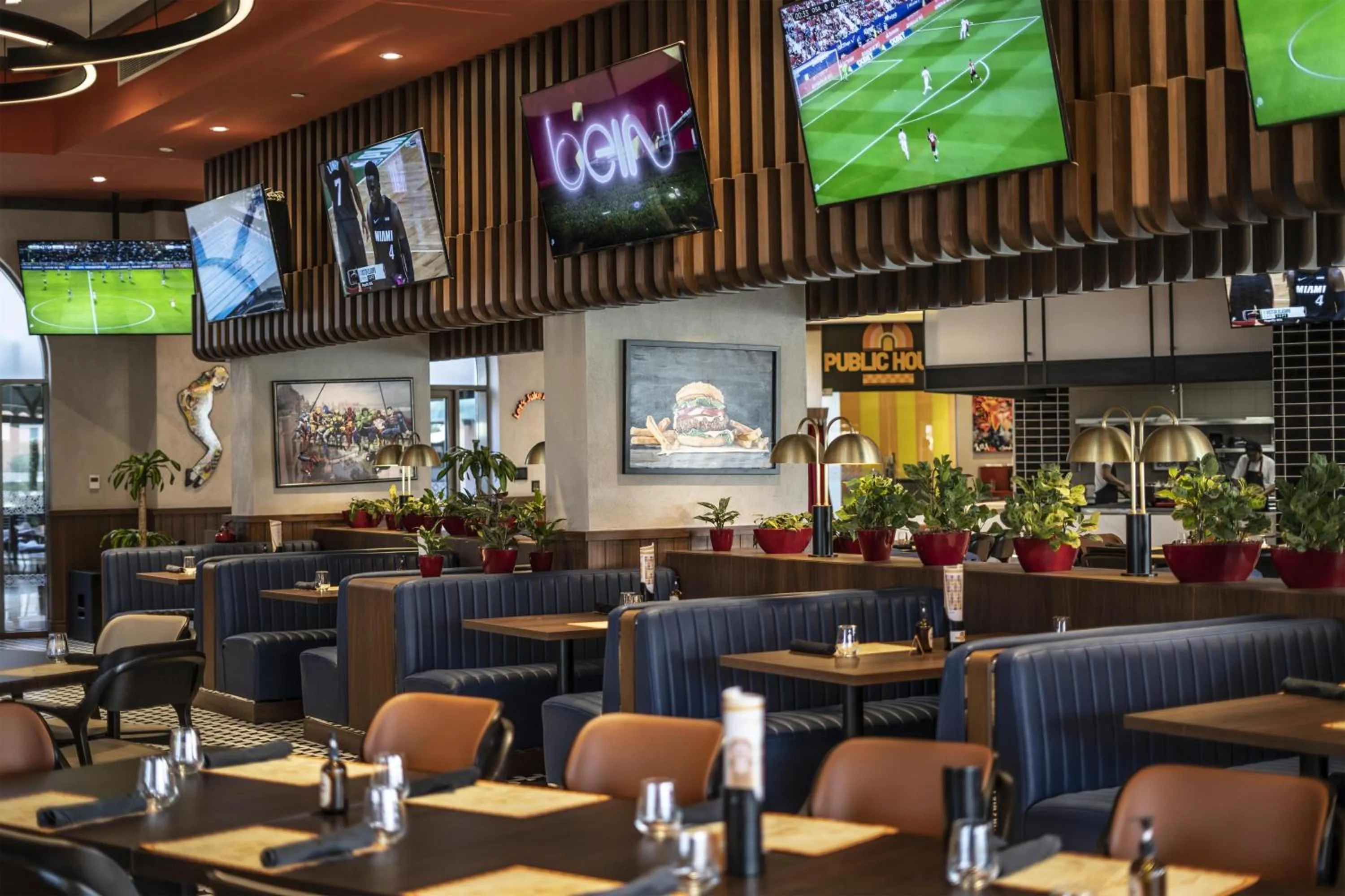 Restaurant/places to eat in Kempinski Residences & Suites, Doha