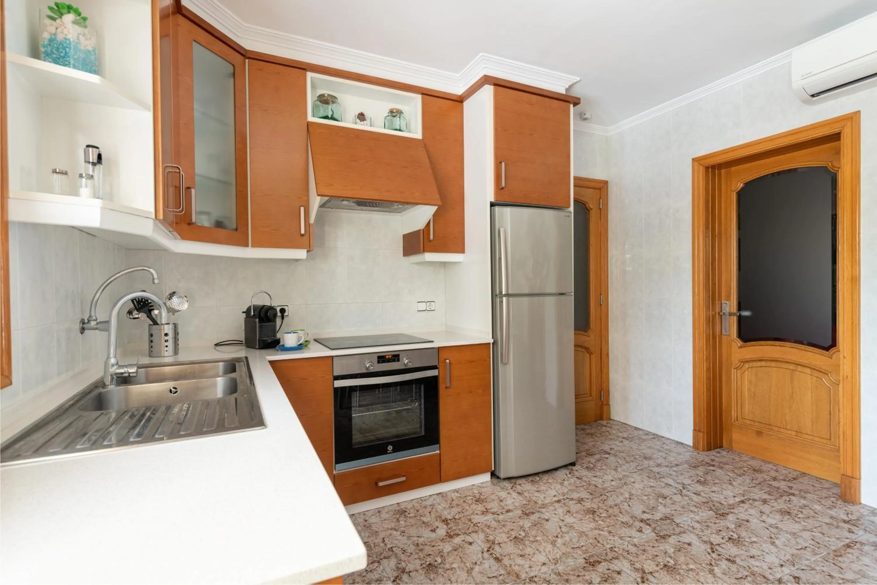Kitchen or kitchenette in Villa Isabel