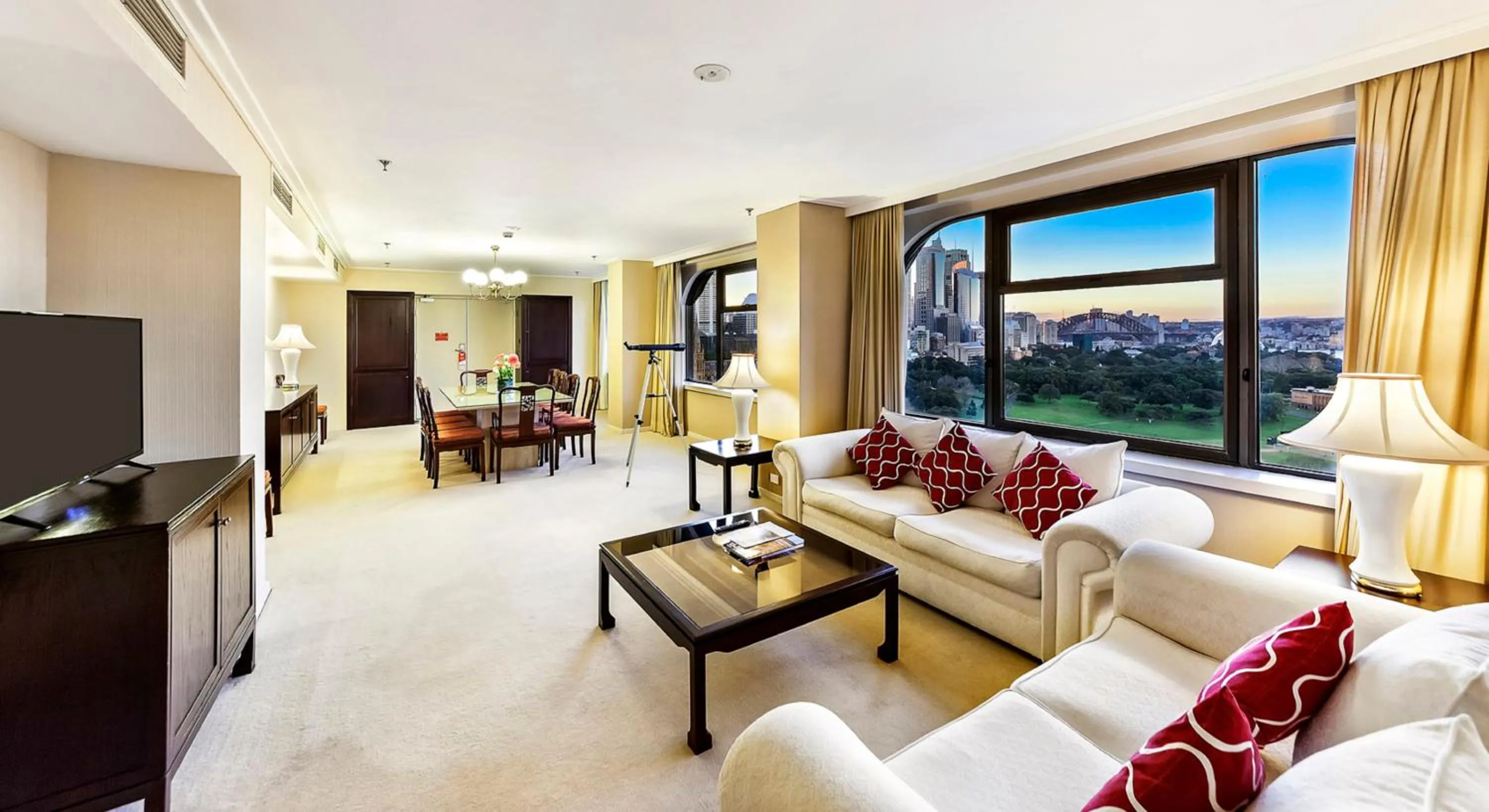 Presidential Suite in The Sydney Boulevard Hotel