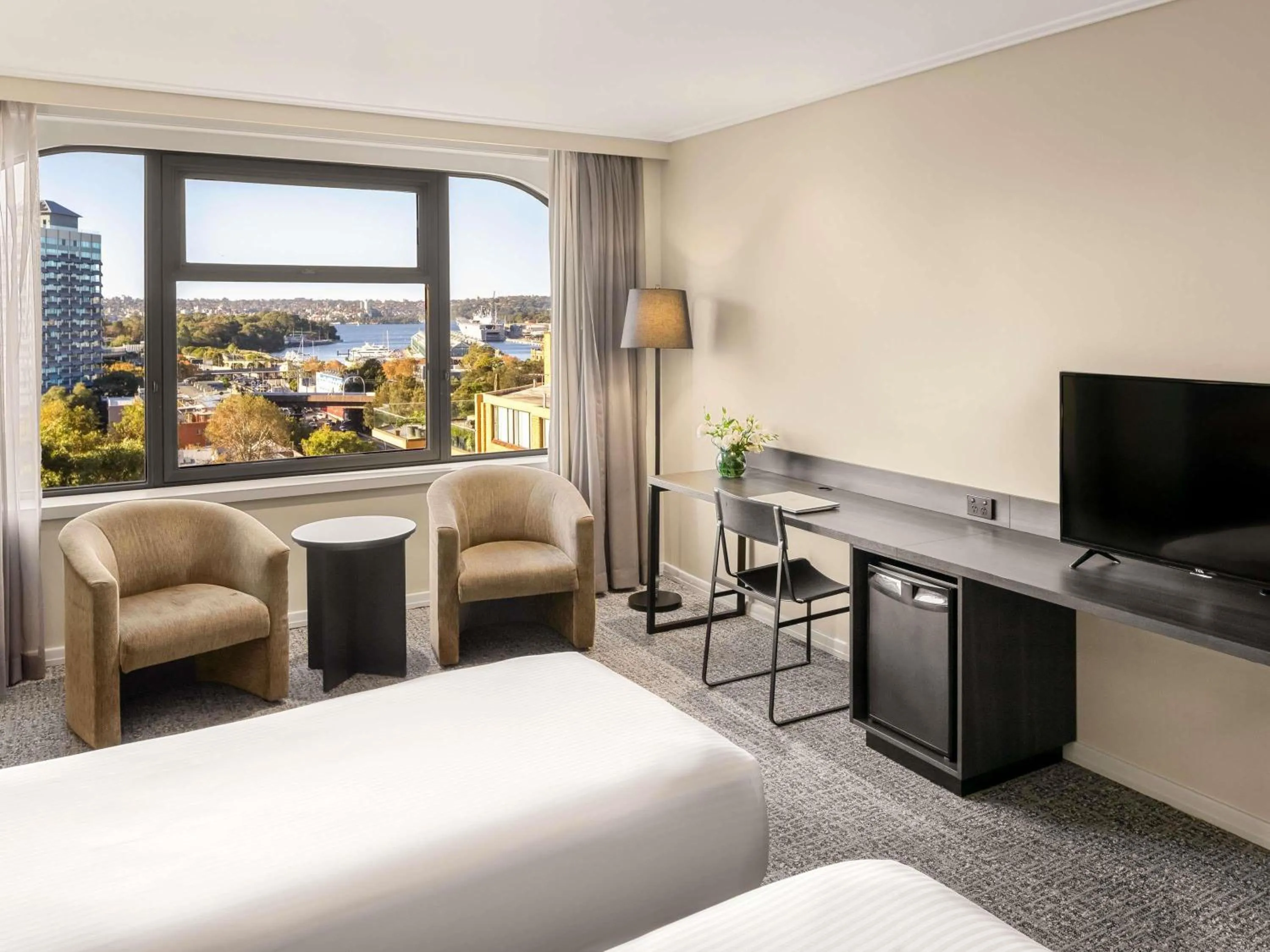 Bedroom, Bed in The Sydney Boulevard Hotel