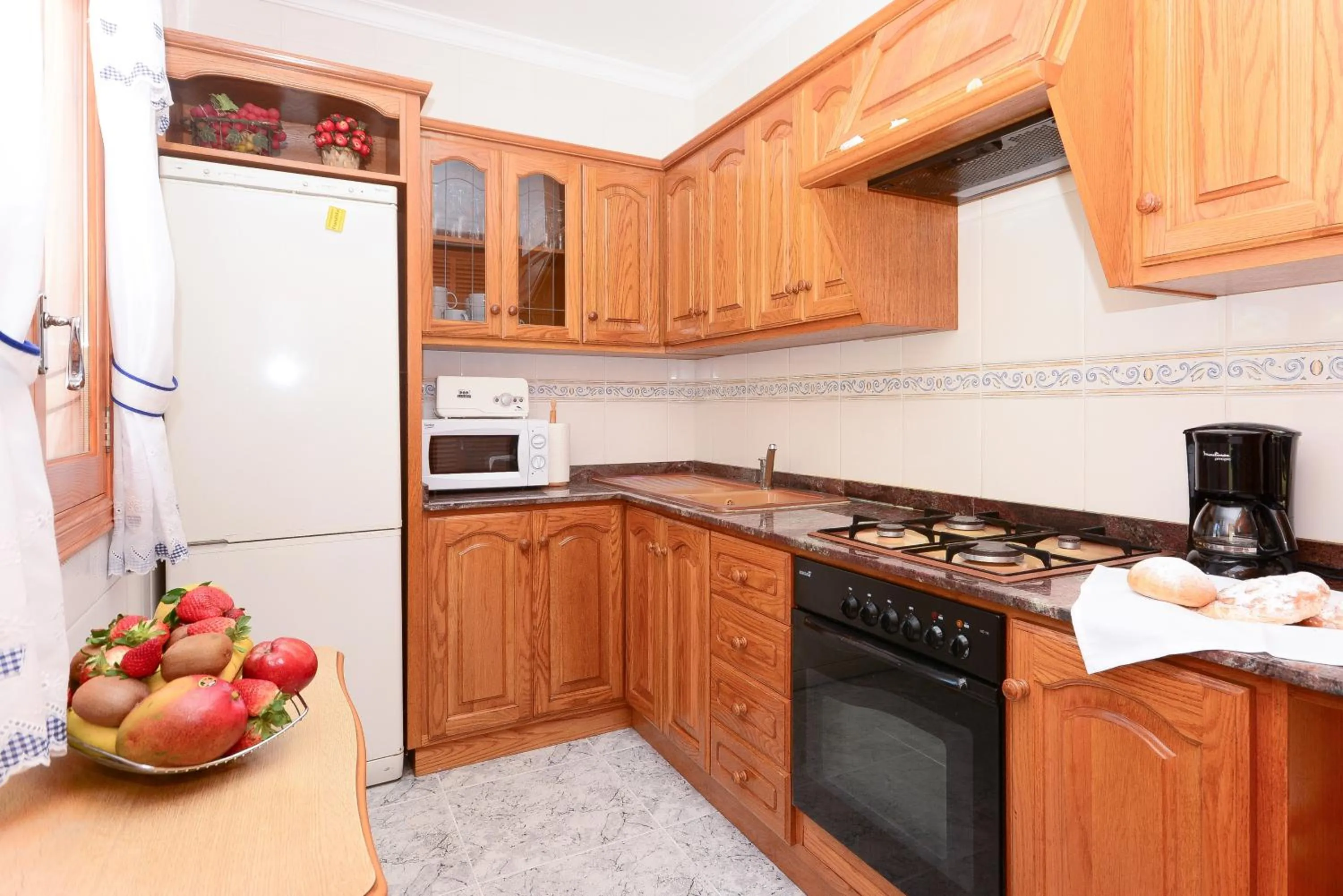 Kitchen or kitchenette in Pinya