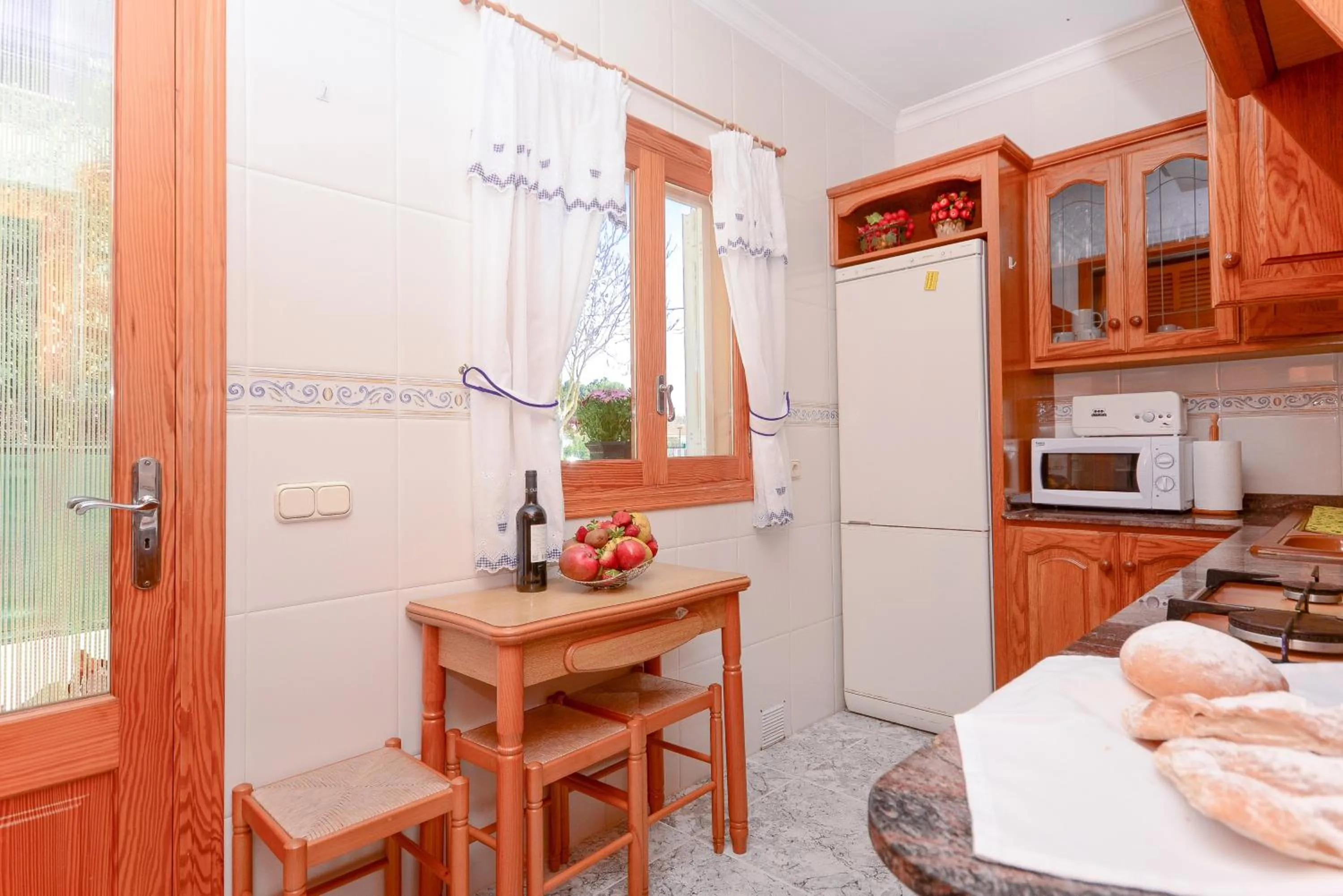 Kitchen or kitchenette in Pinya