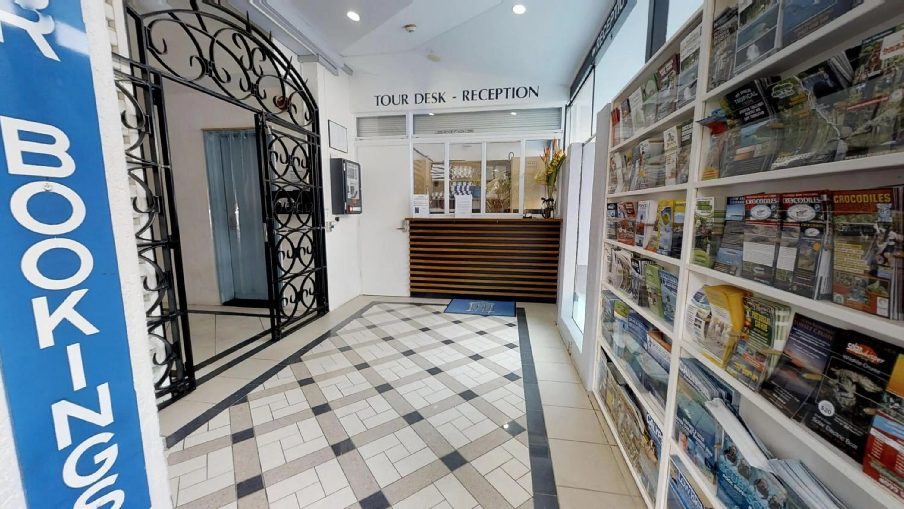 Lobby or reception in Silkari The Pavilions