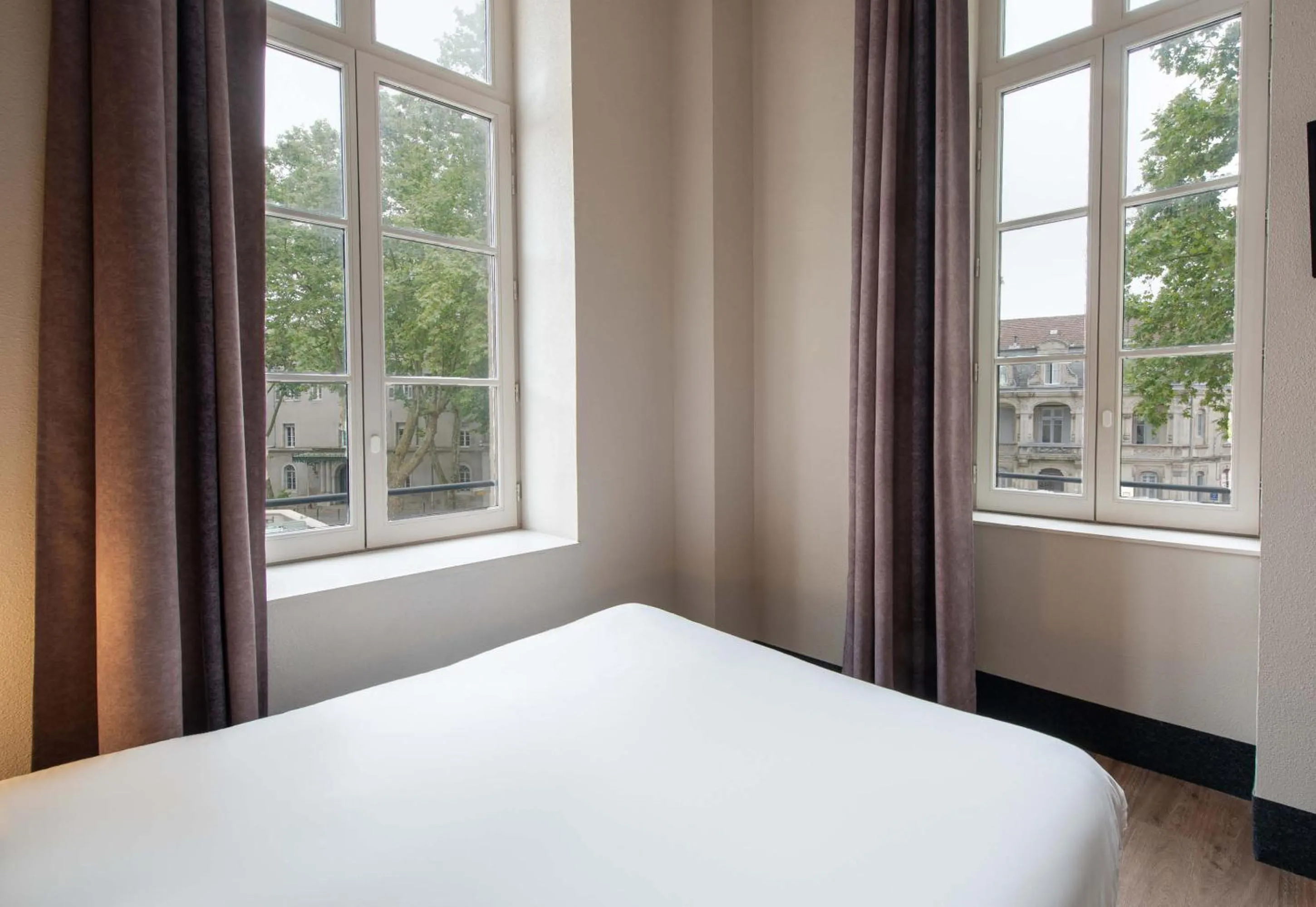 Bedroom, Bed in B&B HOTEL Castres Centre Gambetta