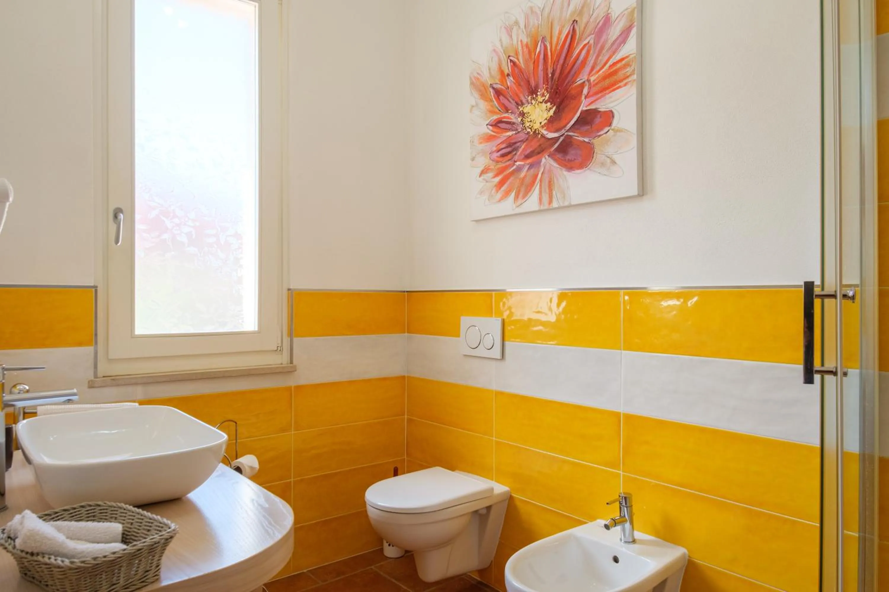 Shower in Villa Piana