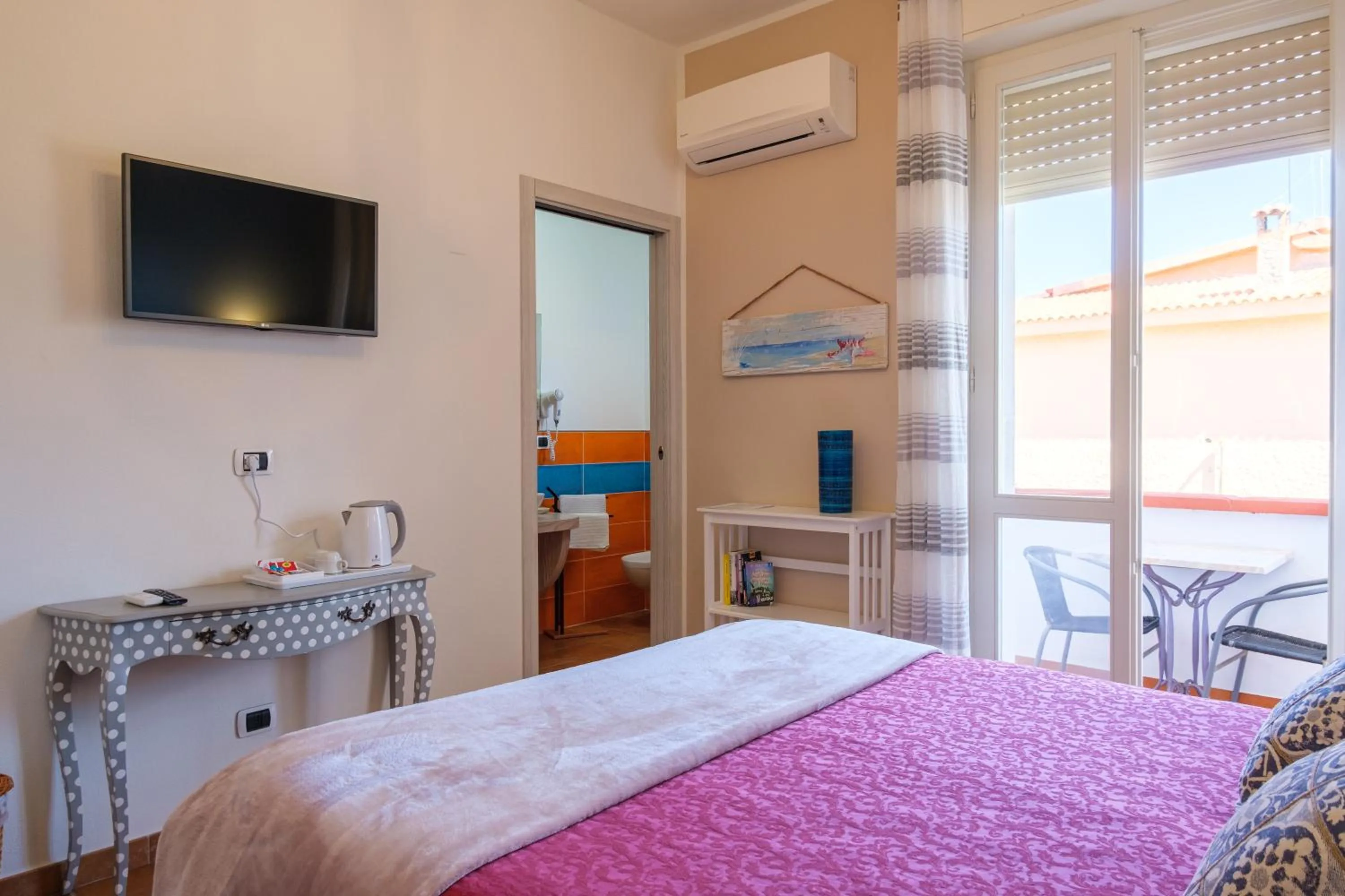 Photo of the whole room in Villa Piana