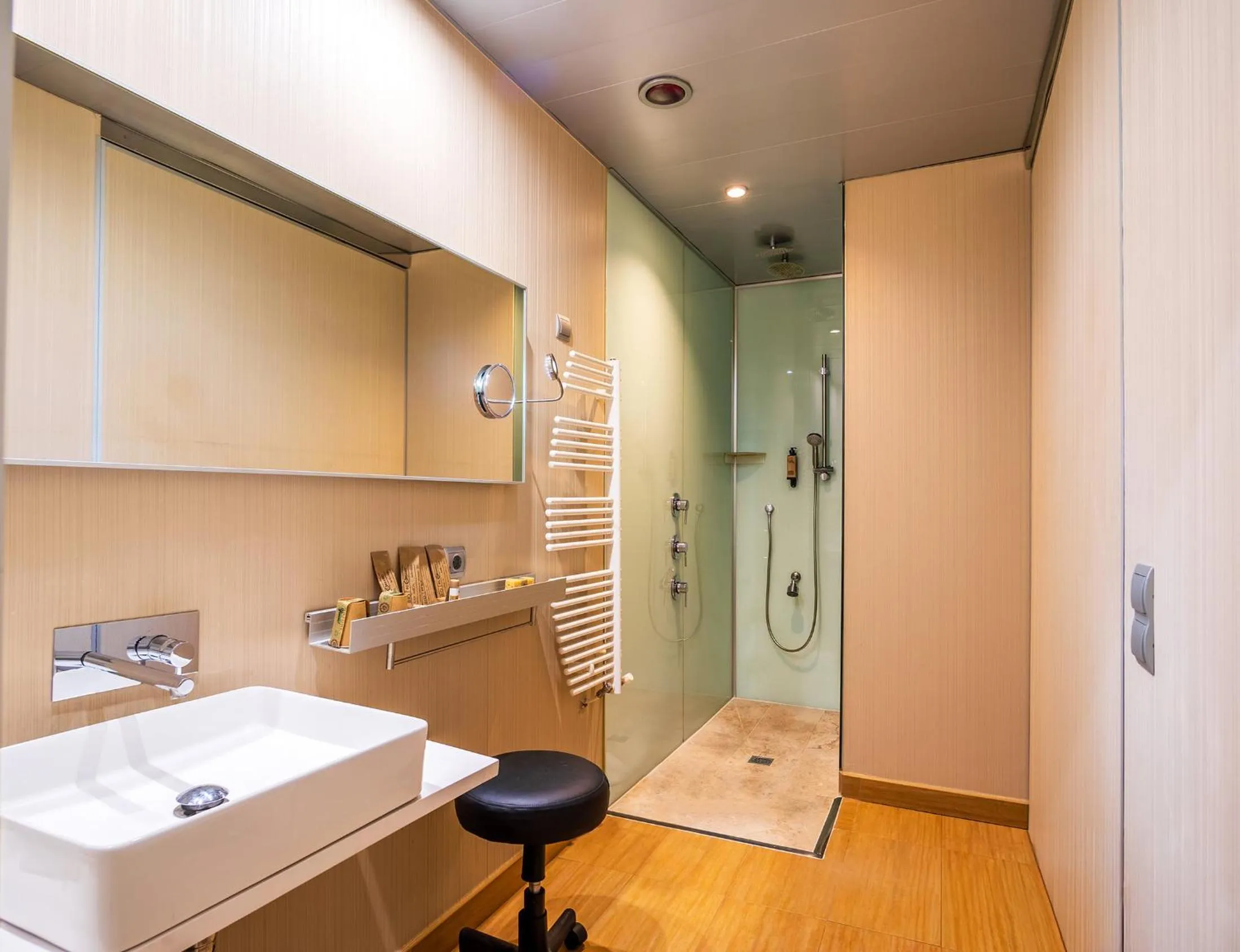 Bathroom in Hotel Spa La Casa del Rector Almagro