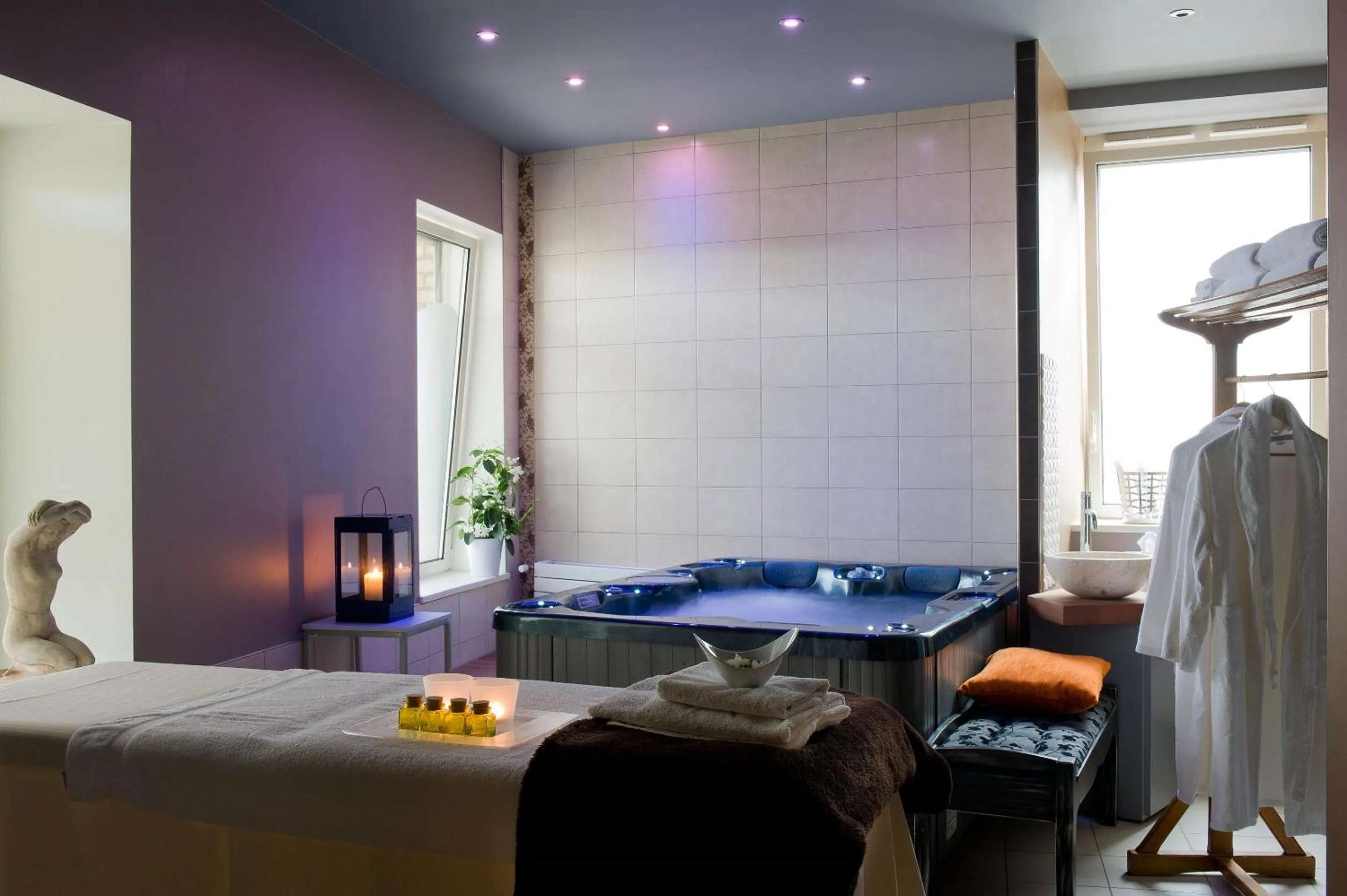 Spa and wellness centre/facilities, Bed in Frédéric Carrion - Cuisine, Hôtel & Spa