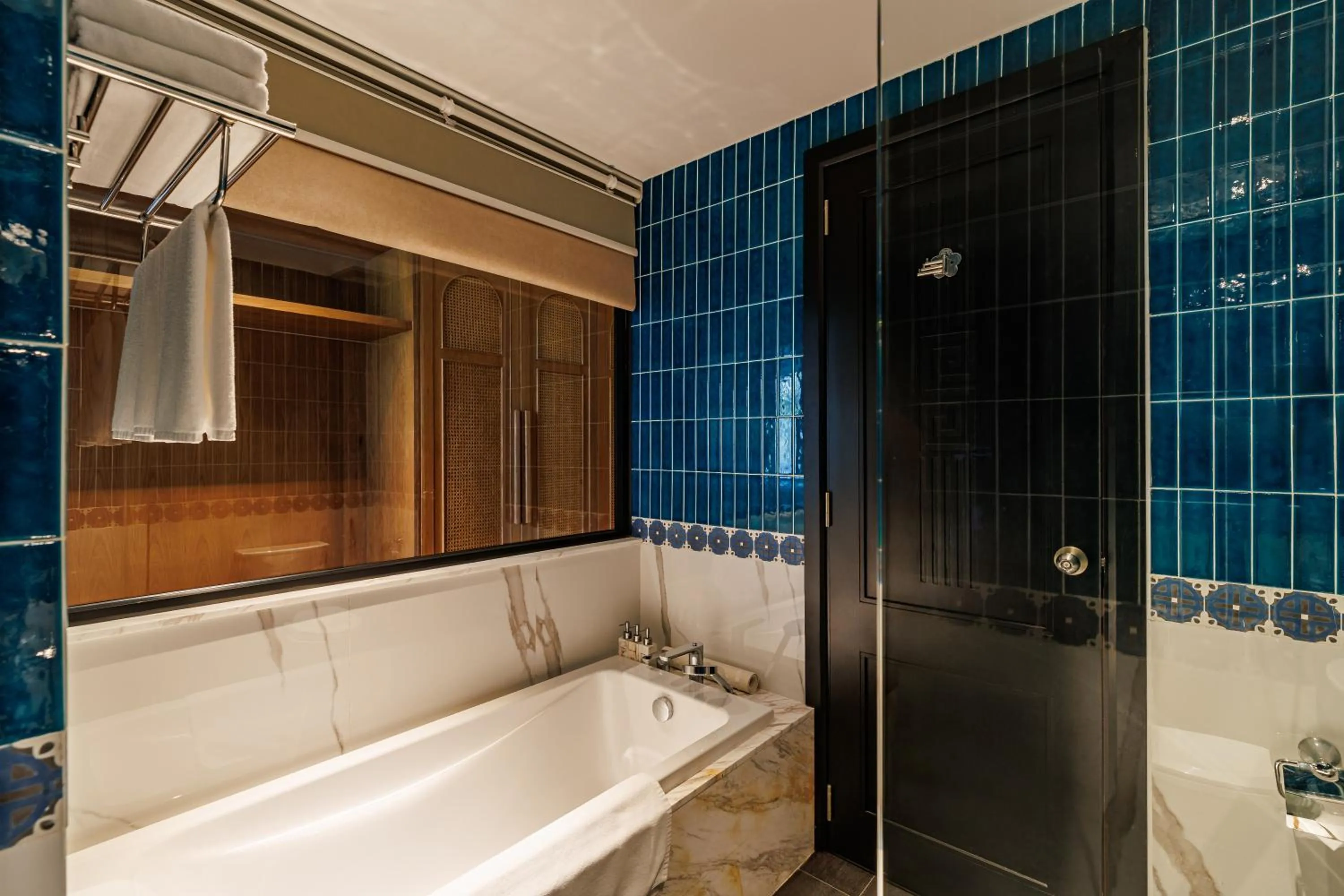 Shower in Hadana Boutique Resort Hoi An