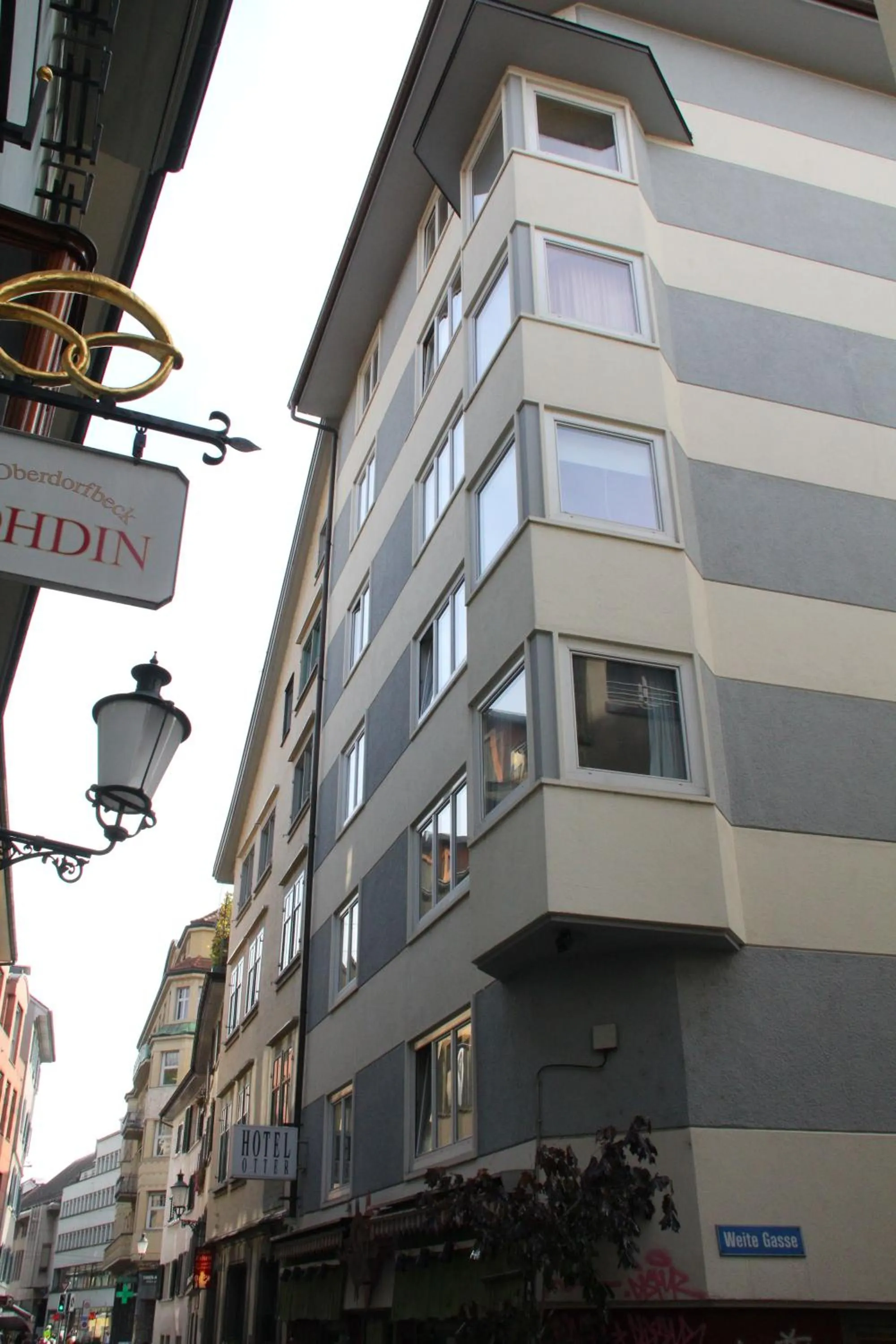 Facade/entrance in Oldtown Hostel Otter