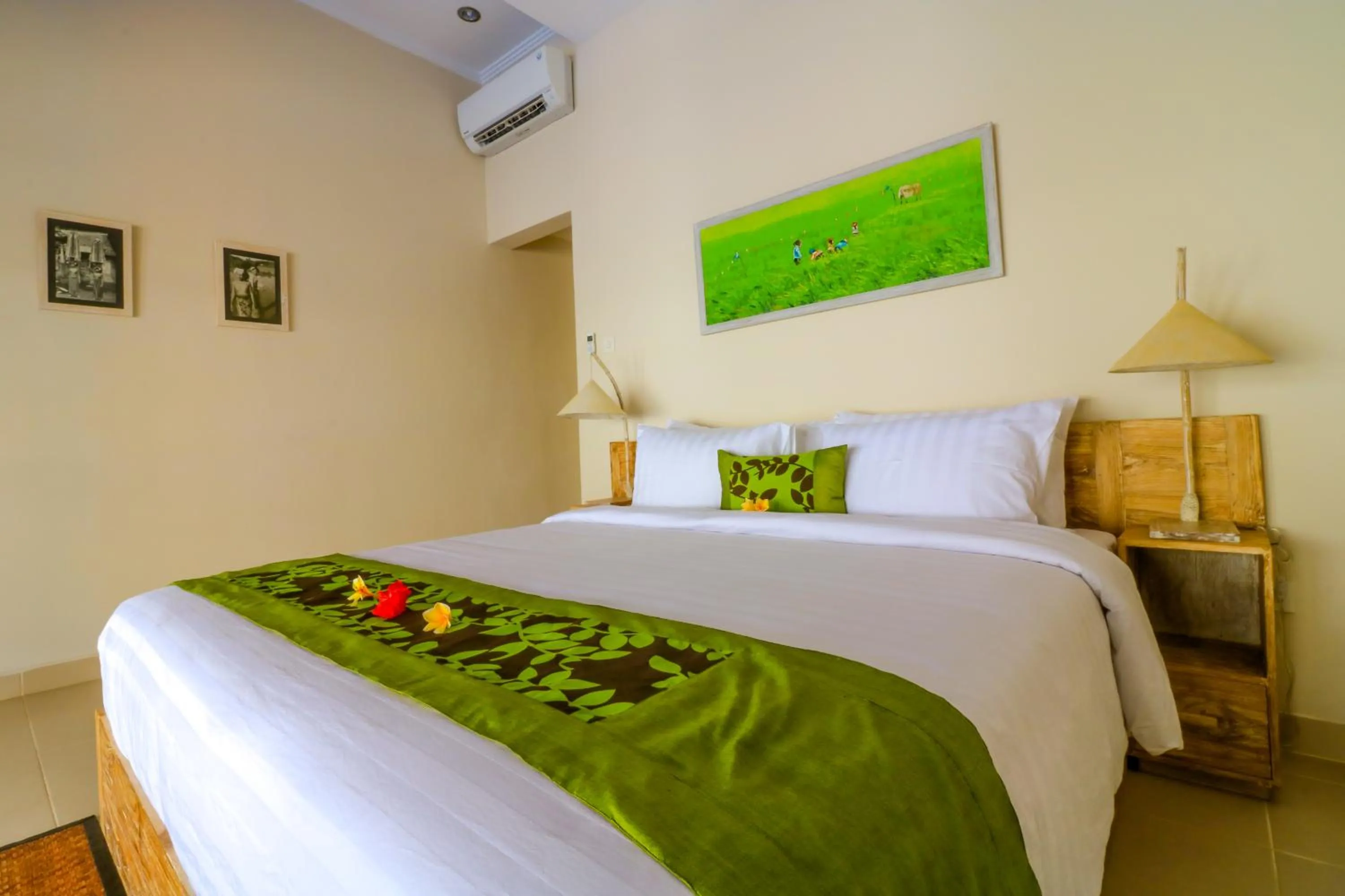 Bedroom, Bed in Taman Amertha Villas by Maha Bali