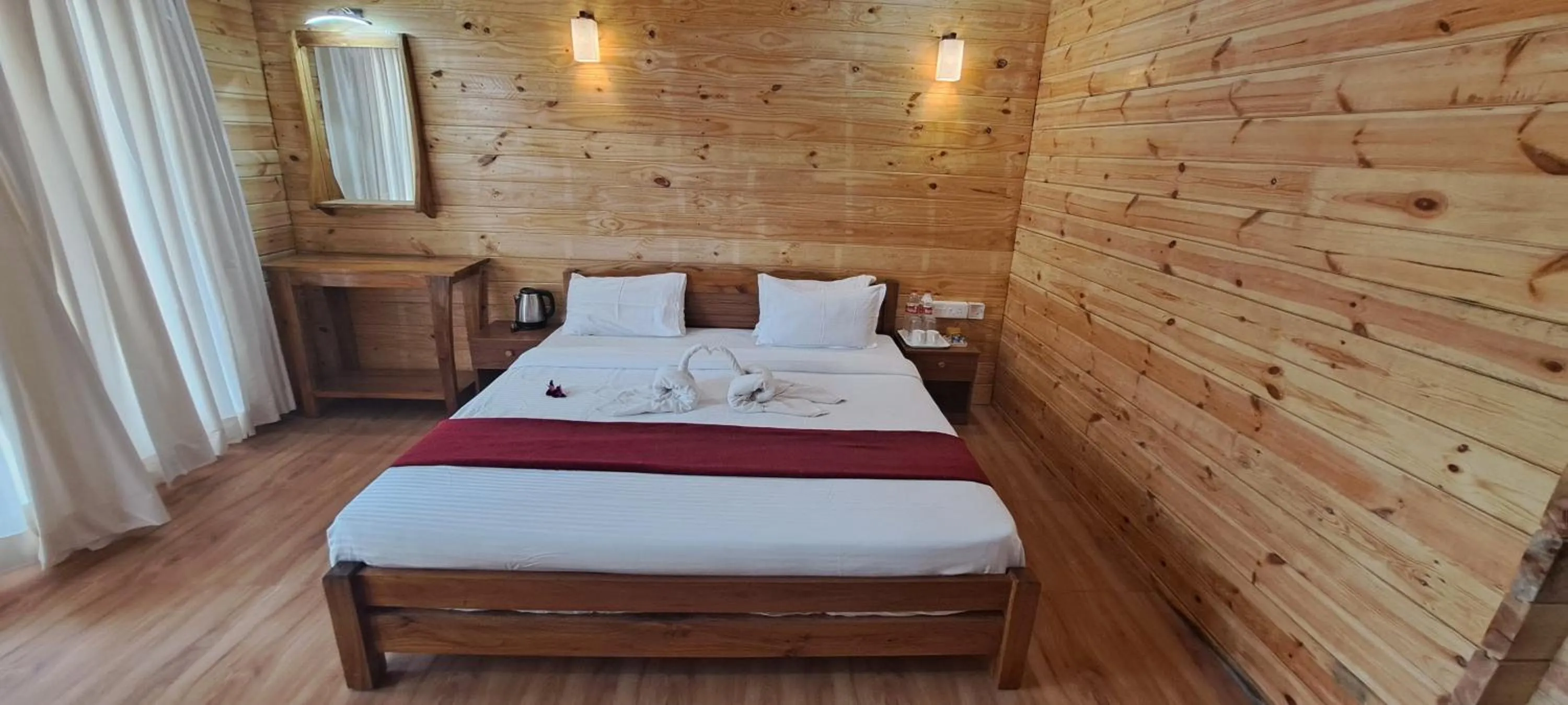 Bedroom, Bed in Shaan Coco Palms Beach Resort